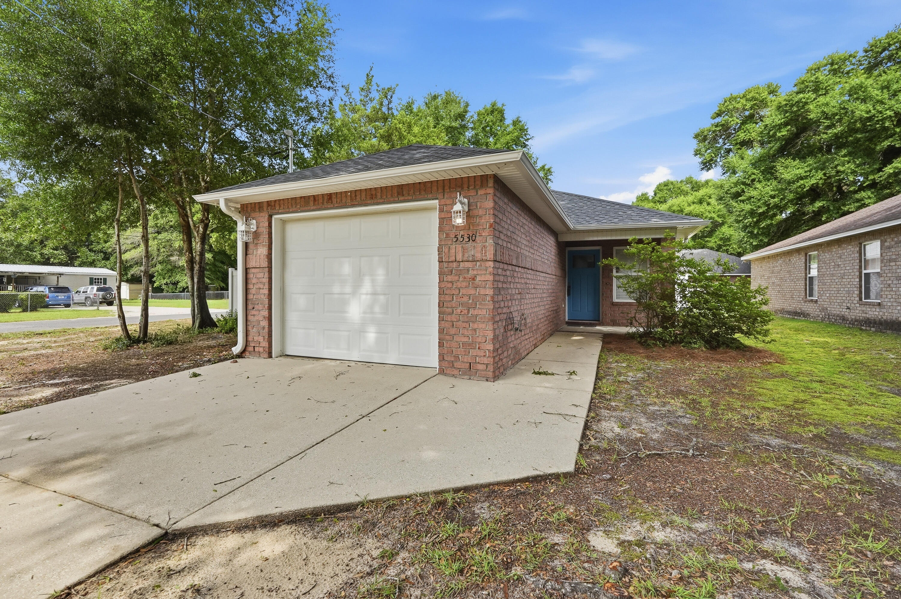 OAKDALE MINI FARMS - Residential