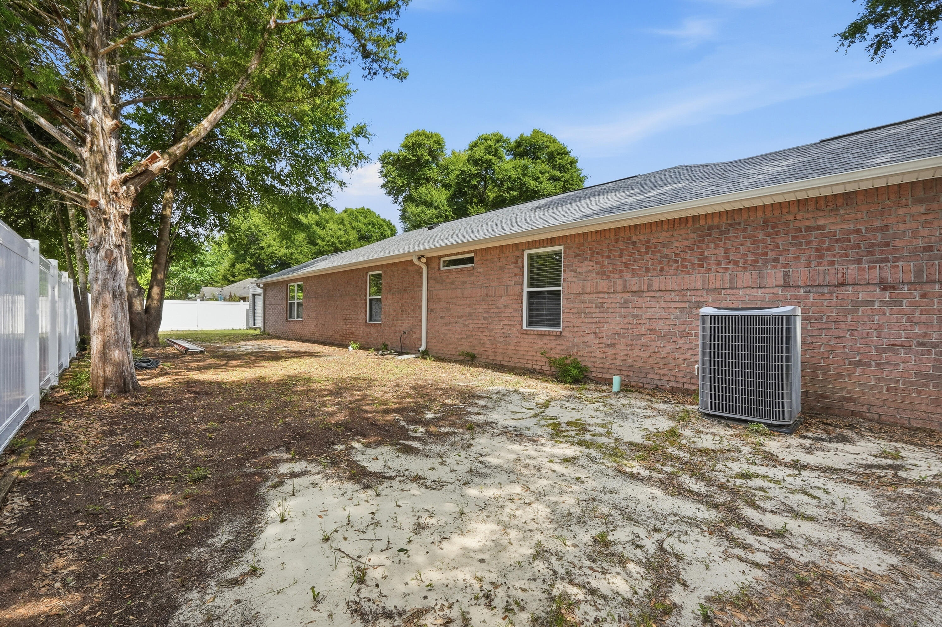 OAKDALE MINI FARMS - Residential