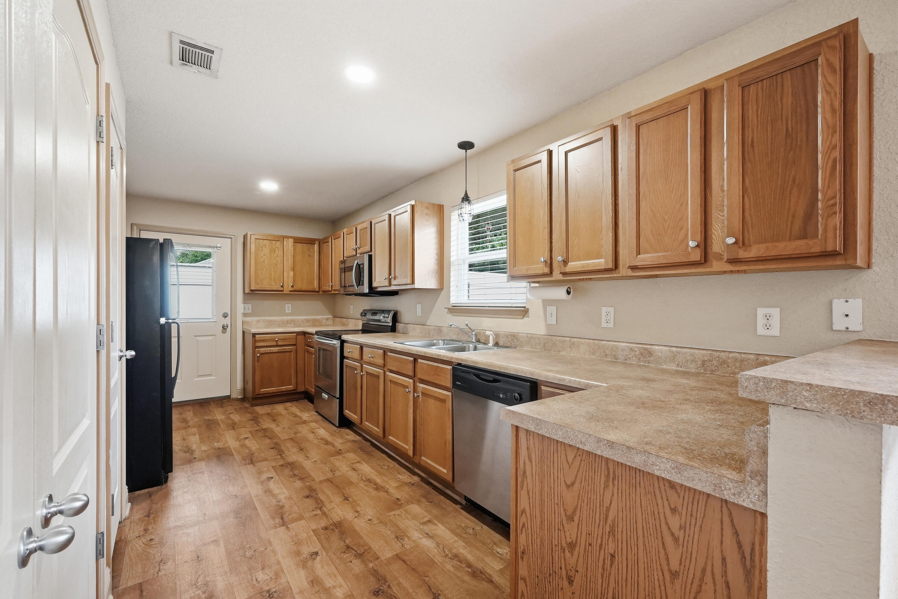 OAKDALE MINI FARMS - Residential