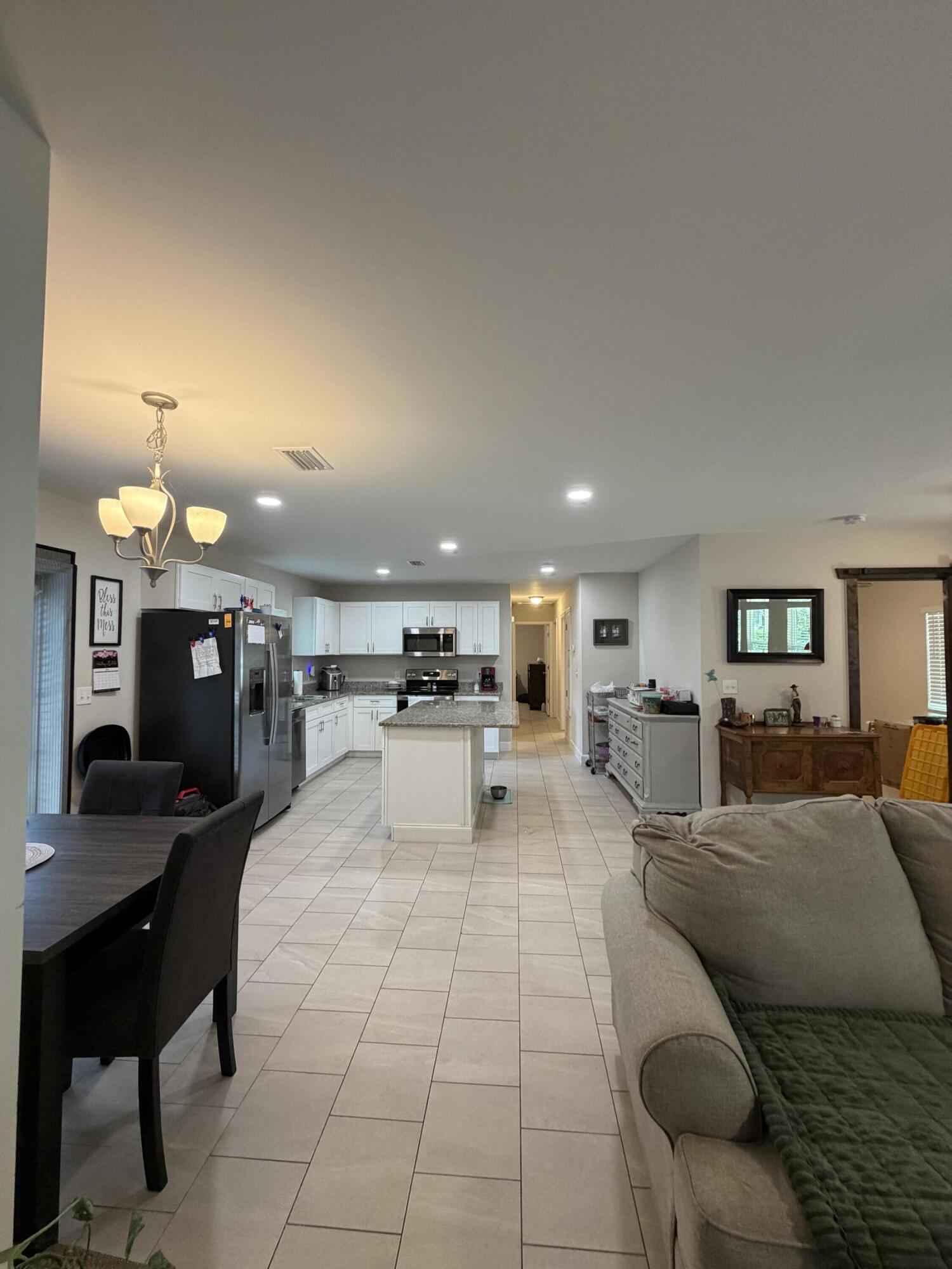 MIDPINES - Residential