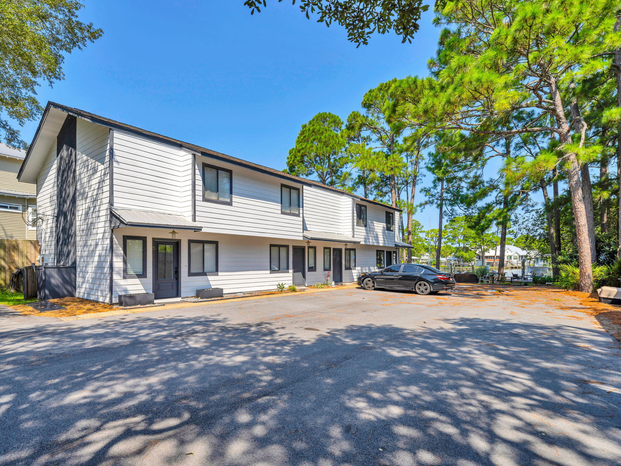NO RECORDED SUBDIVISION - Residential