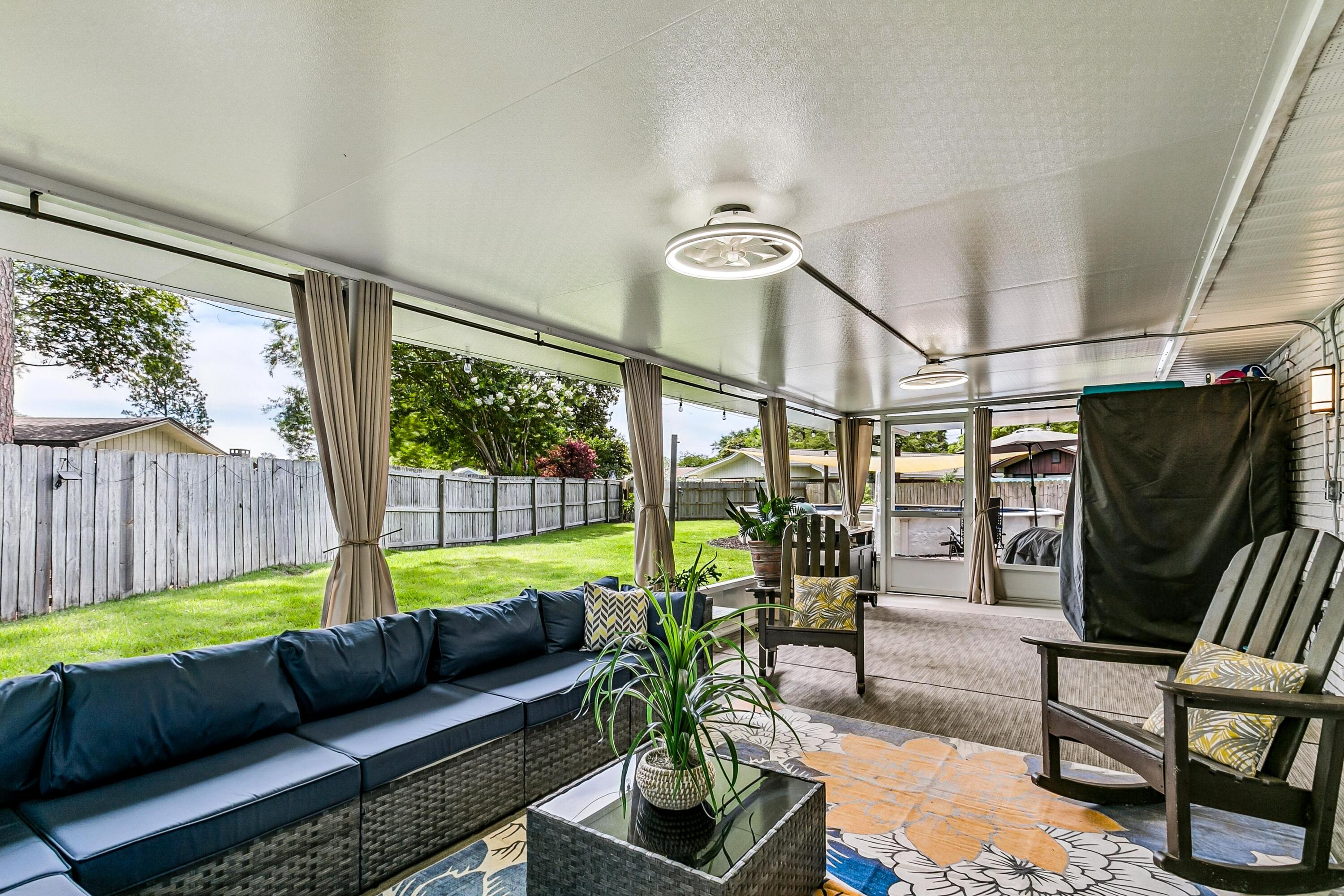 PALM EST UNIT #3 - Residential