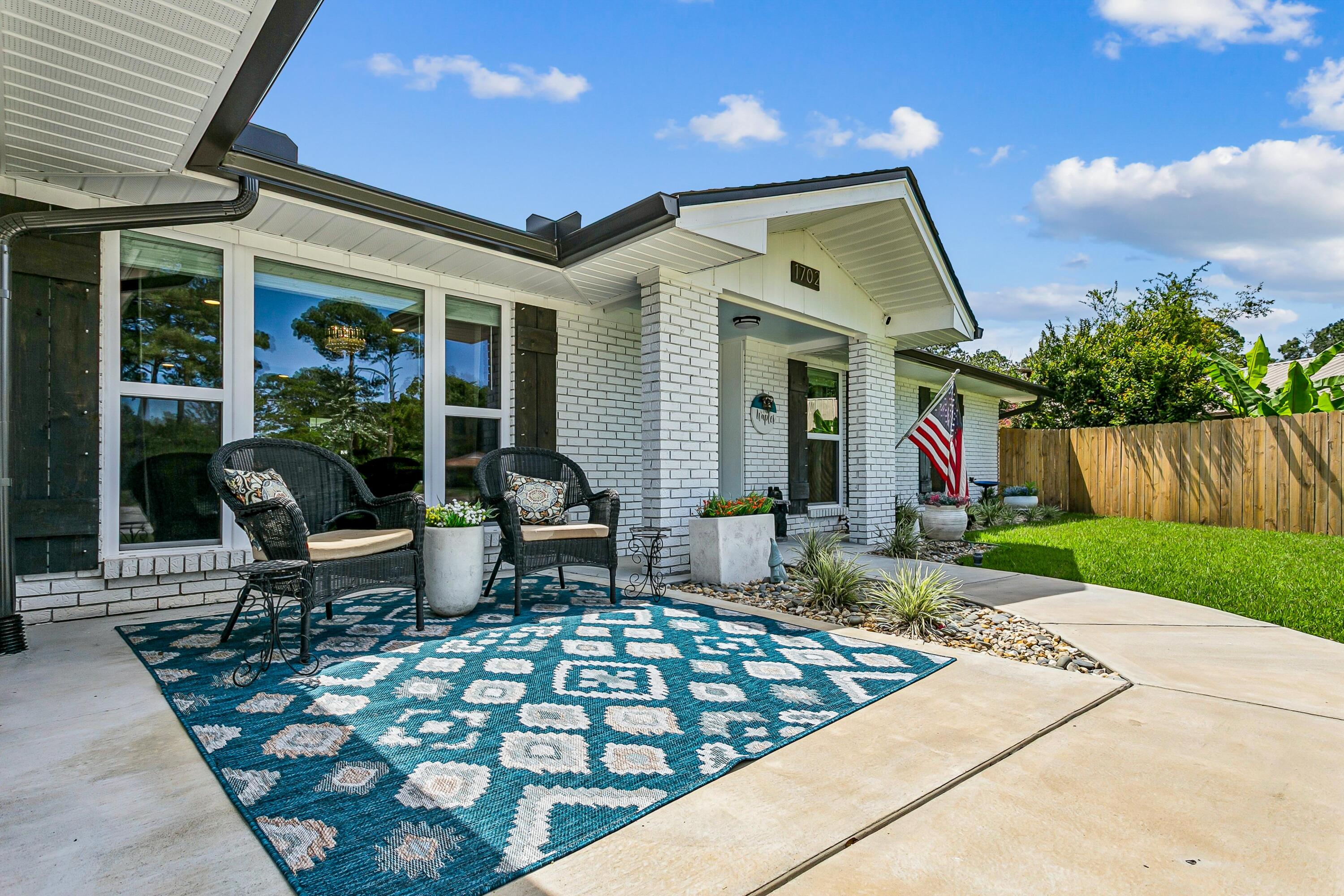 PALM EST UNIT #3 - Residential