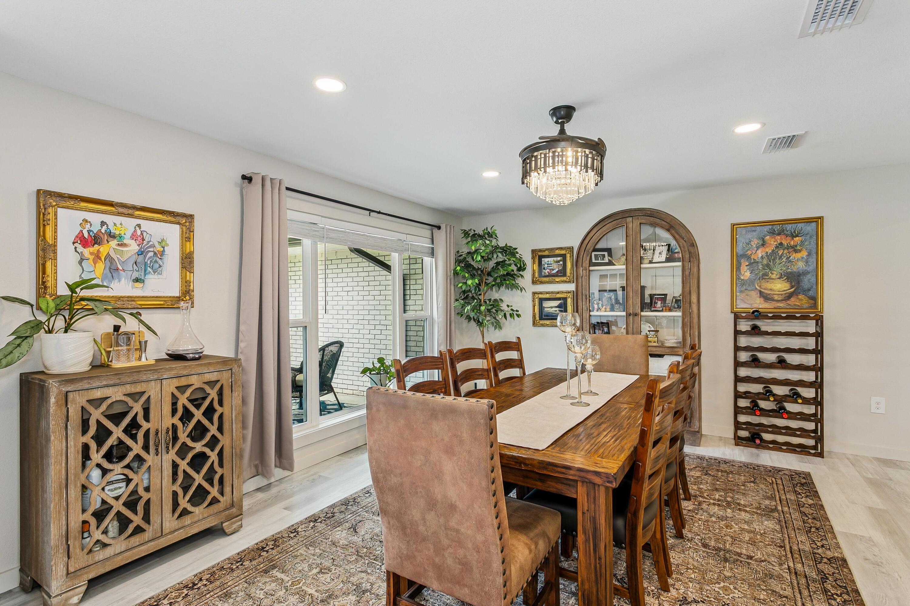 PALM EST UNIT #3 - Residential