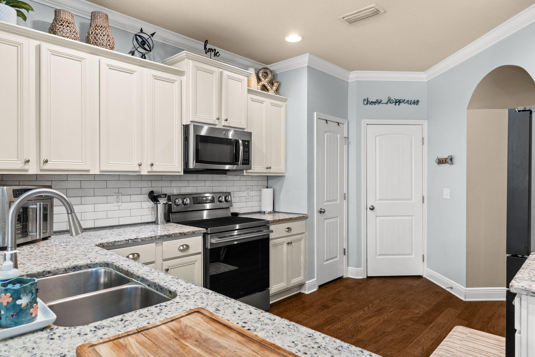 DRIFTWOOD ESTATES - Residential
