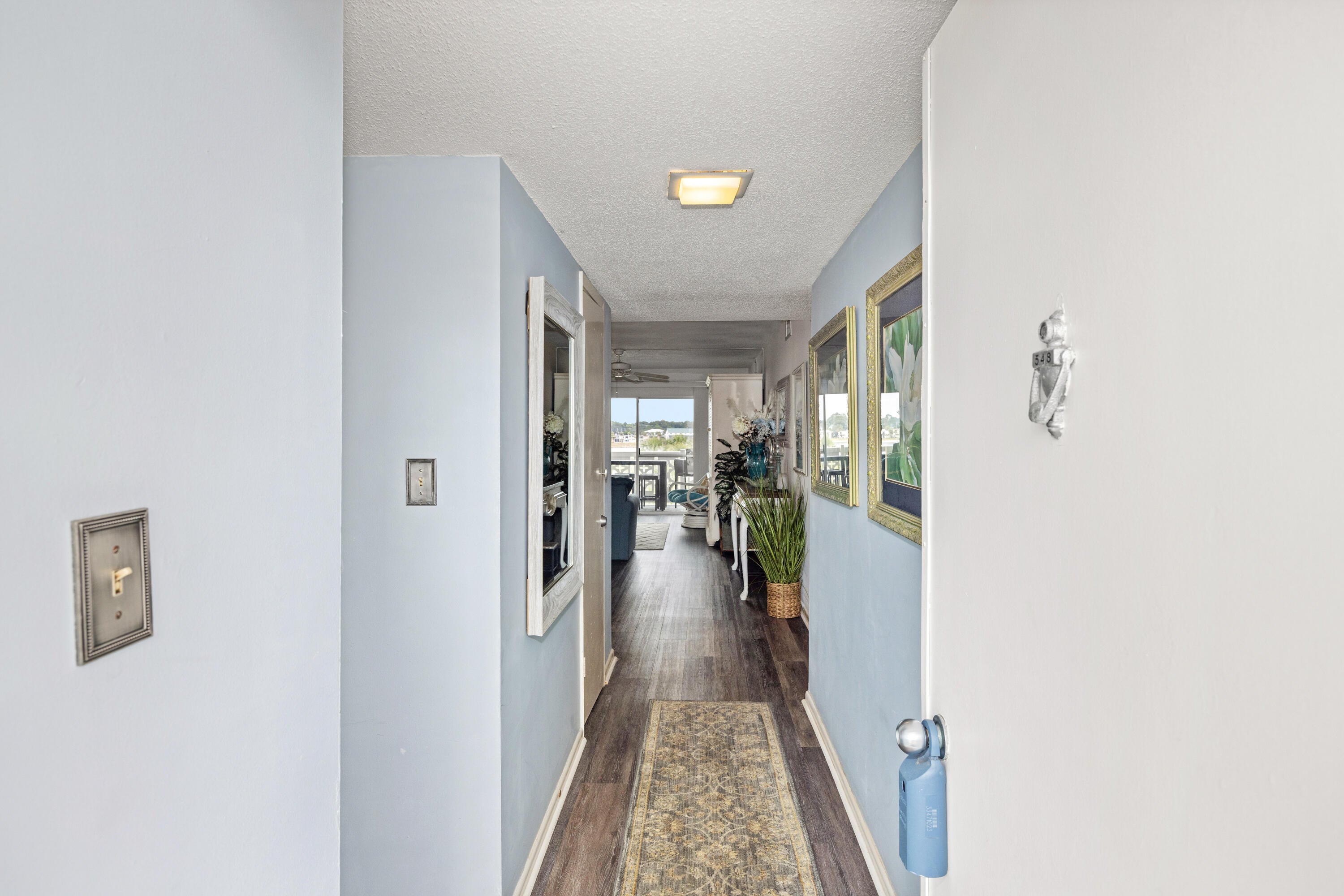 EL MATADOR CONDO - Residential