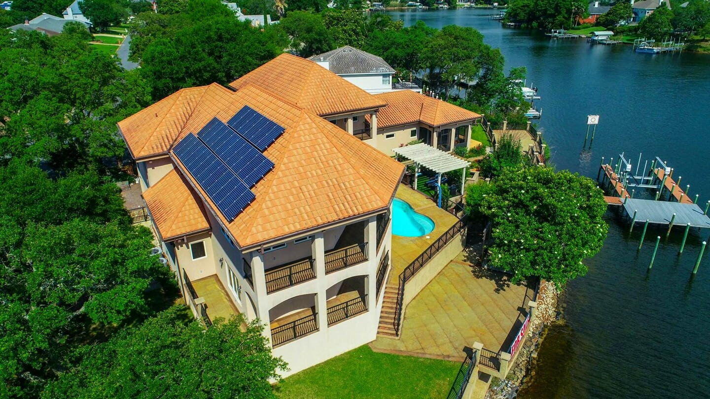 LAKE POINTE - Residential