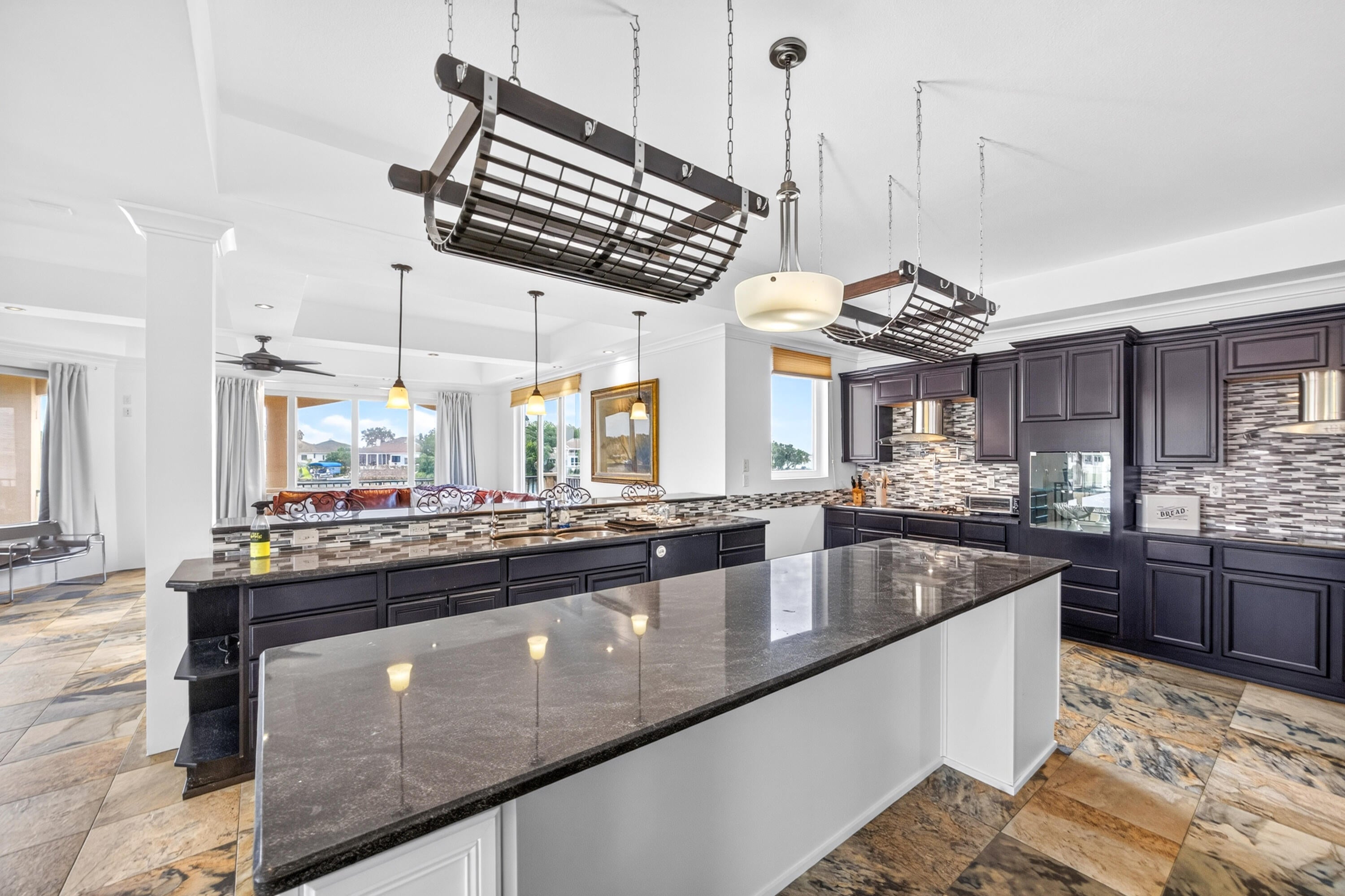 LAKE POINTE - Residential