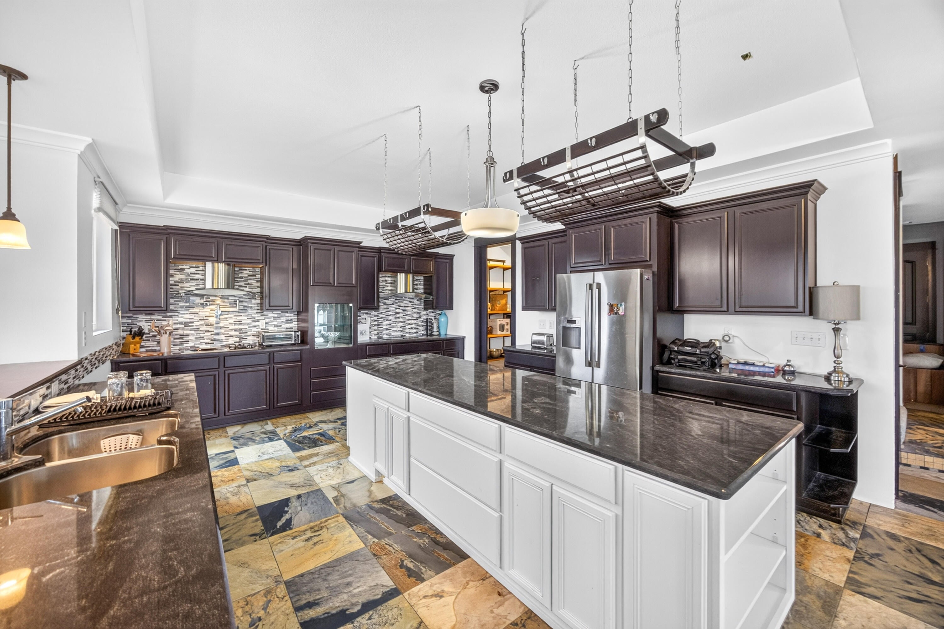 LAKE POINTE - Residential