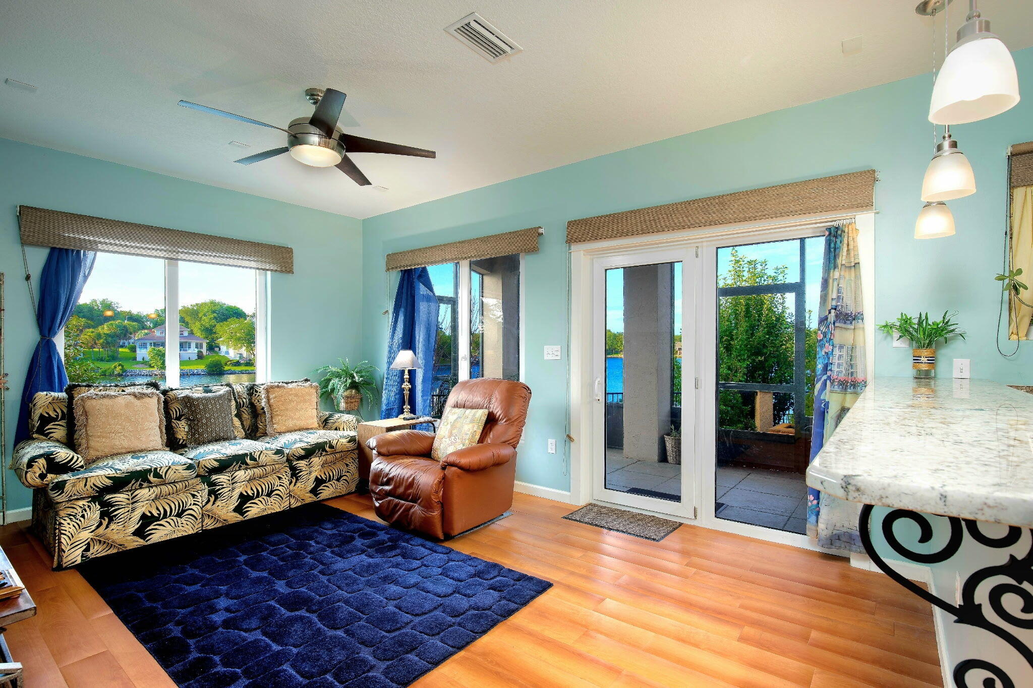 LAKE POINTE - Residential