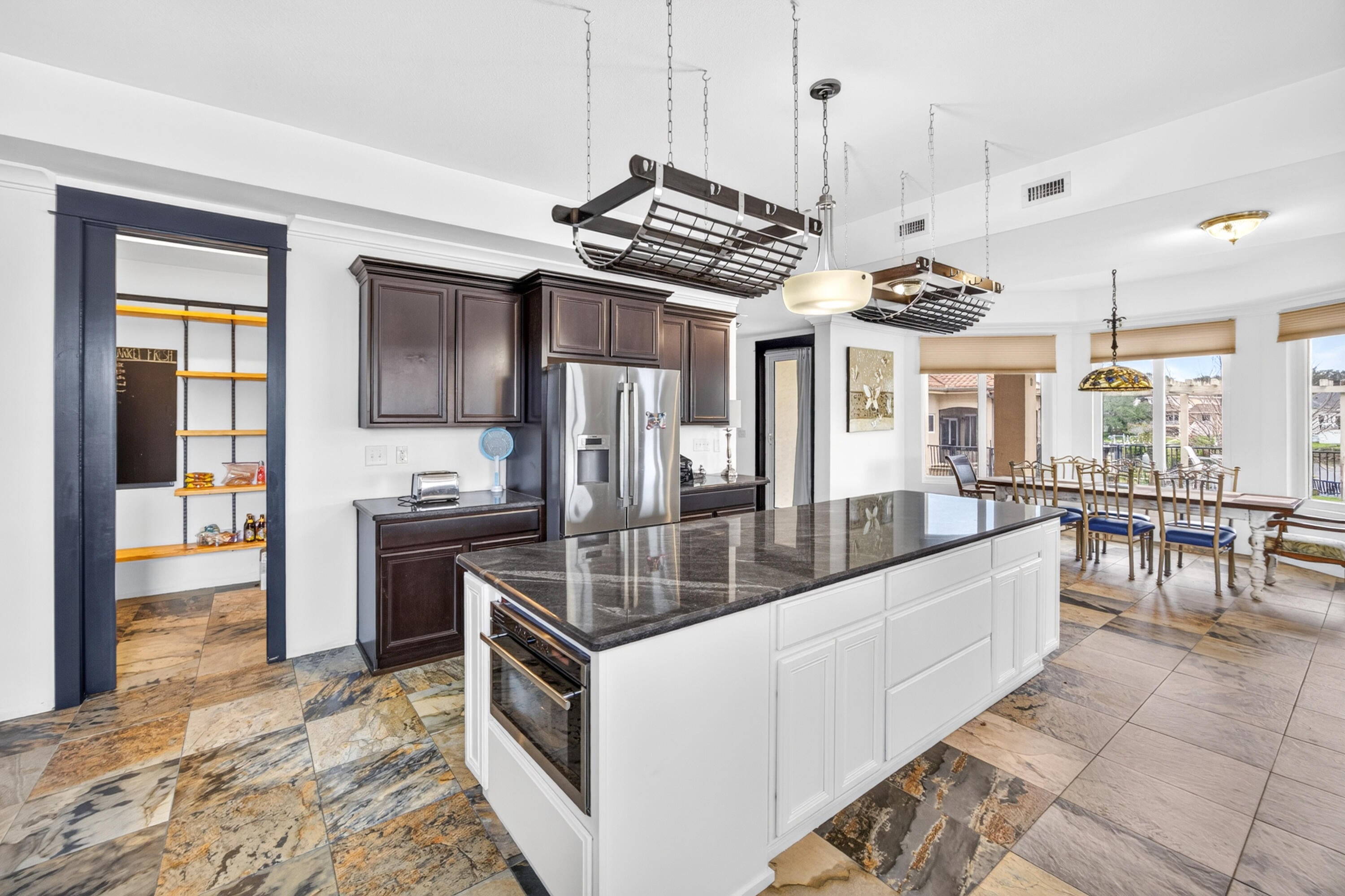 LAKE POINTE - Residential