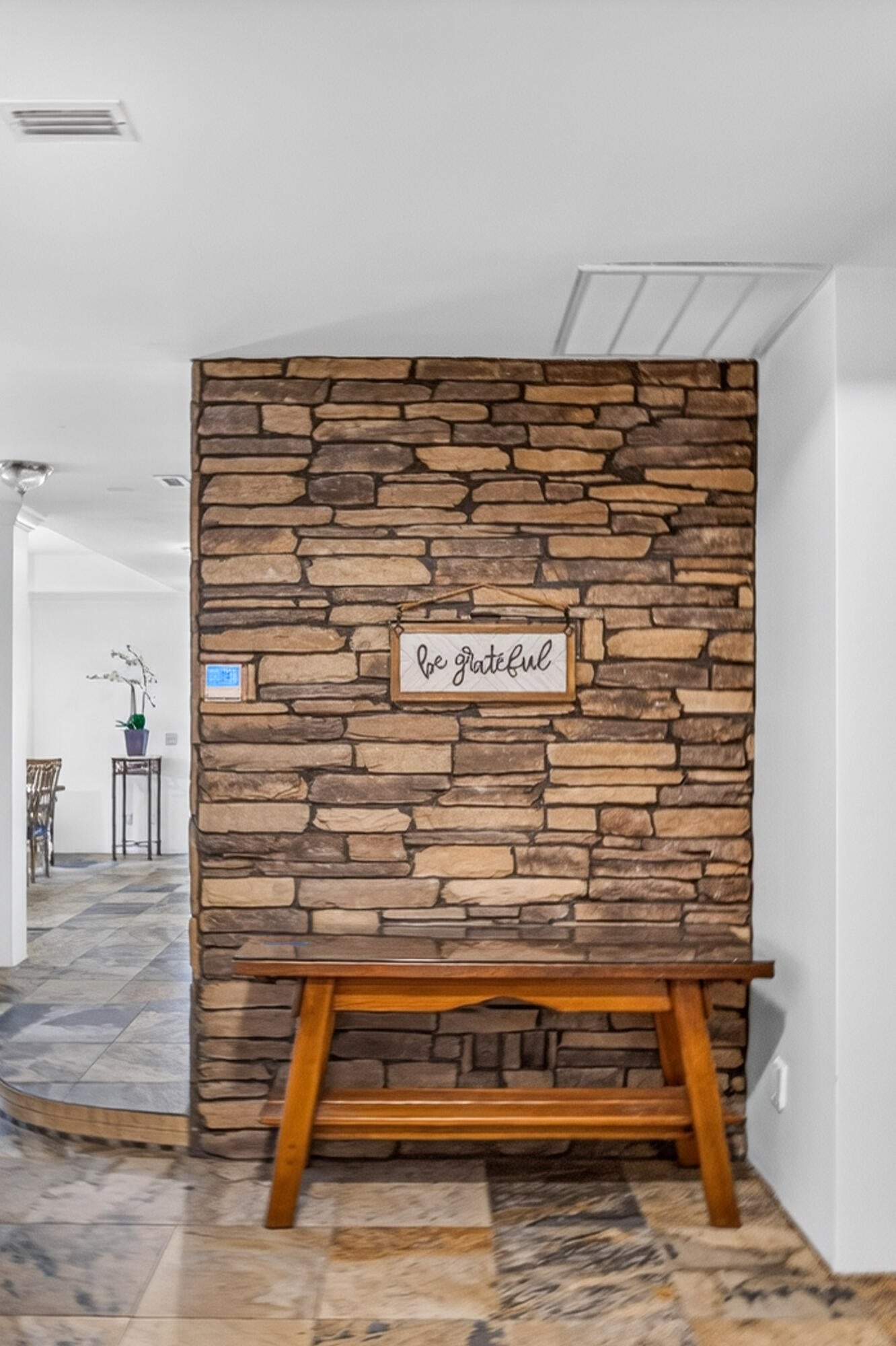 LAKE POINTE - Residential