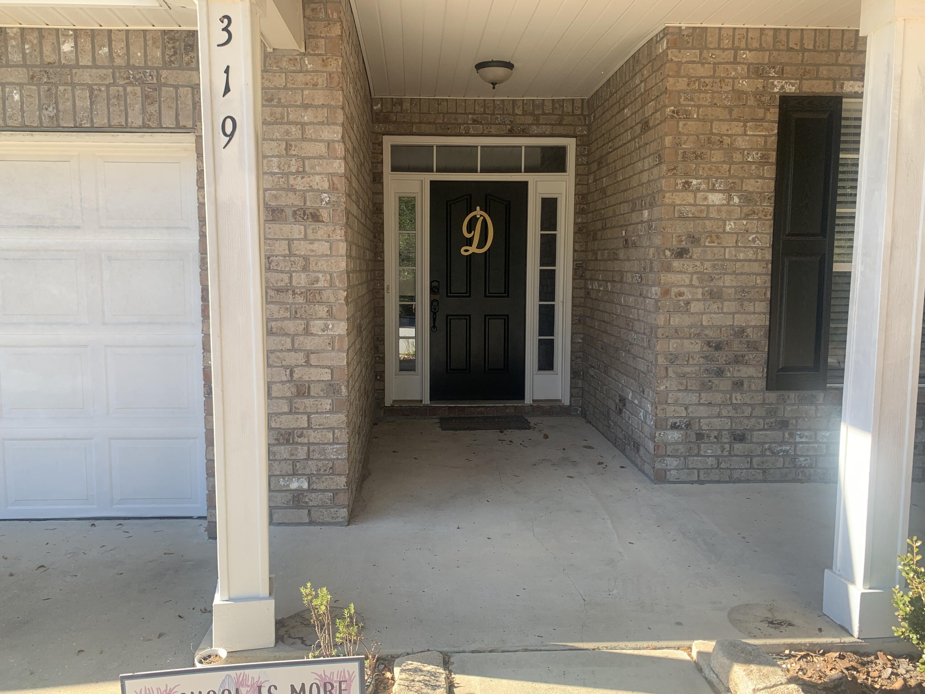 ROLLING RIDGE S/DLOT 19 - Residential Lease