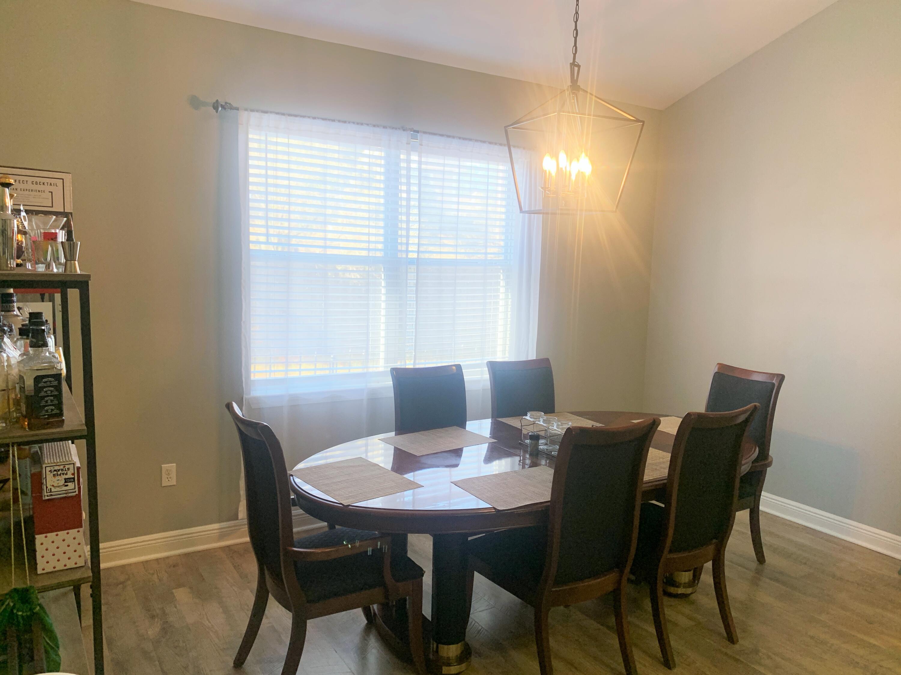 ROLLING RIDGE S/DLOT 19 - Residential Lease