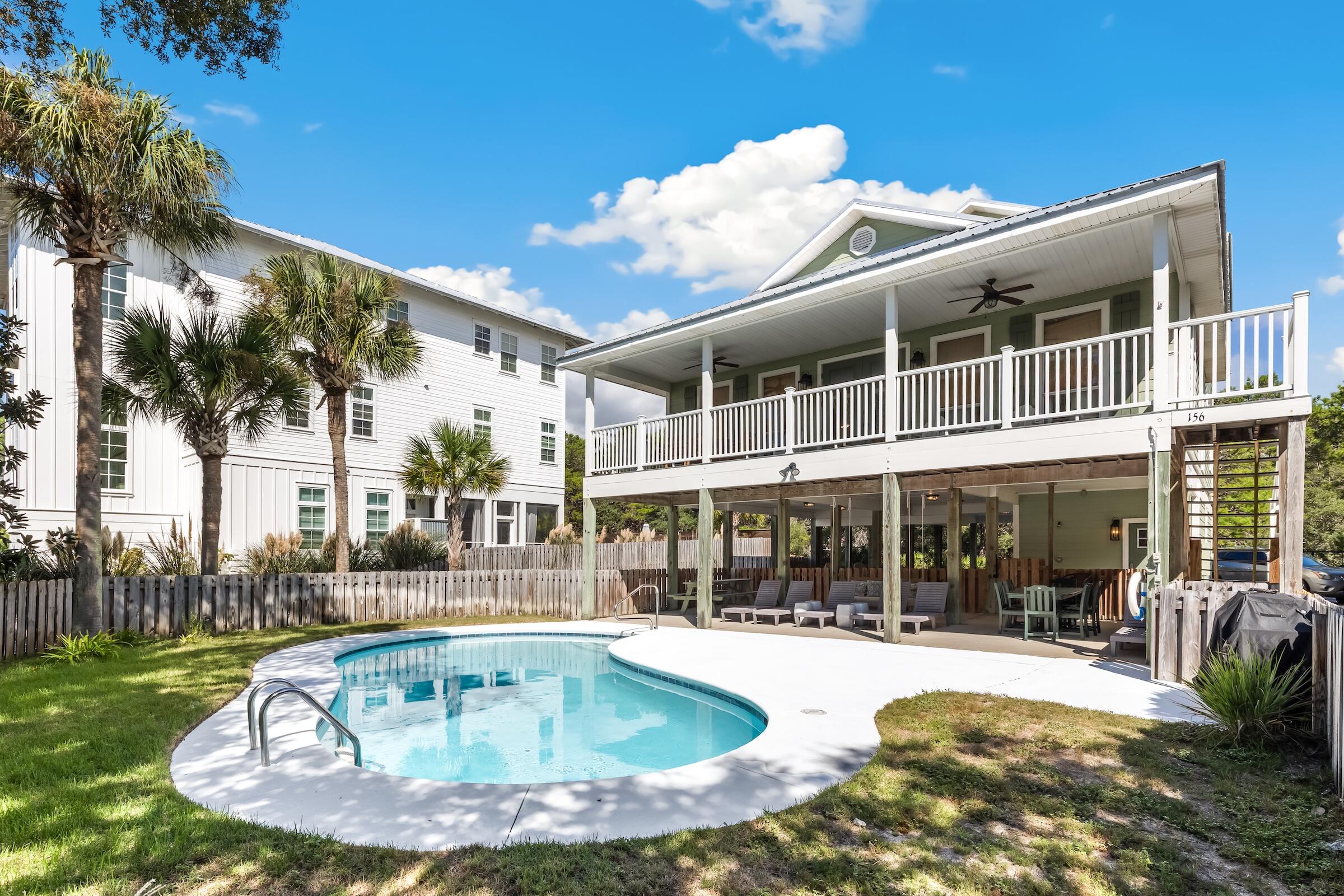 GULF TRACE - Residential