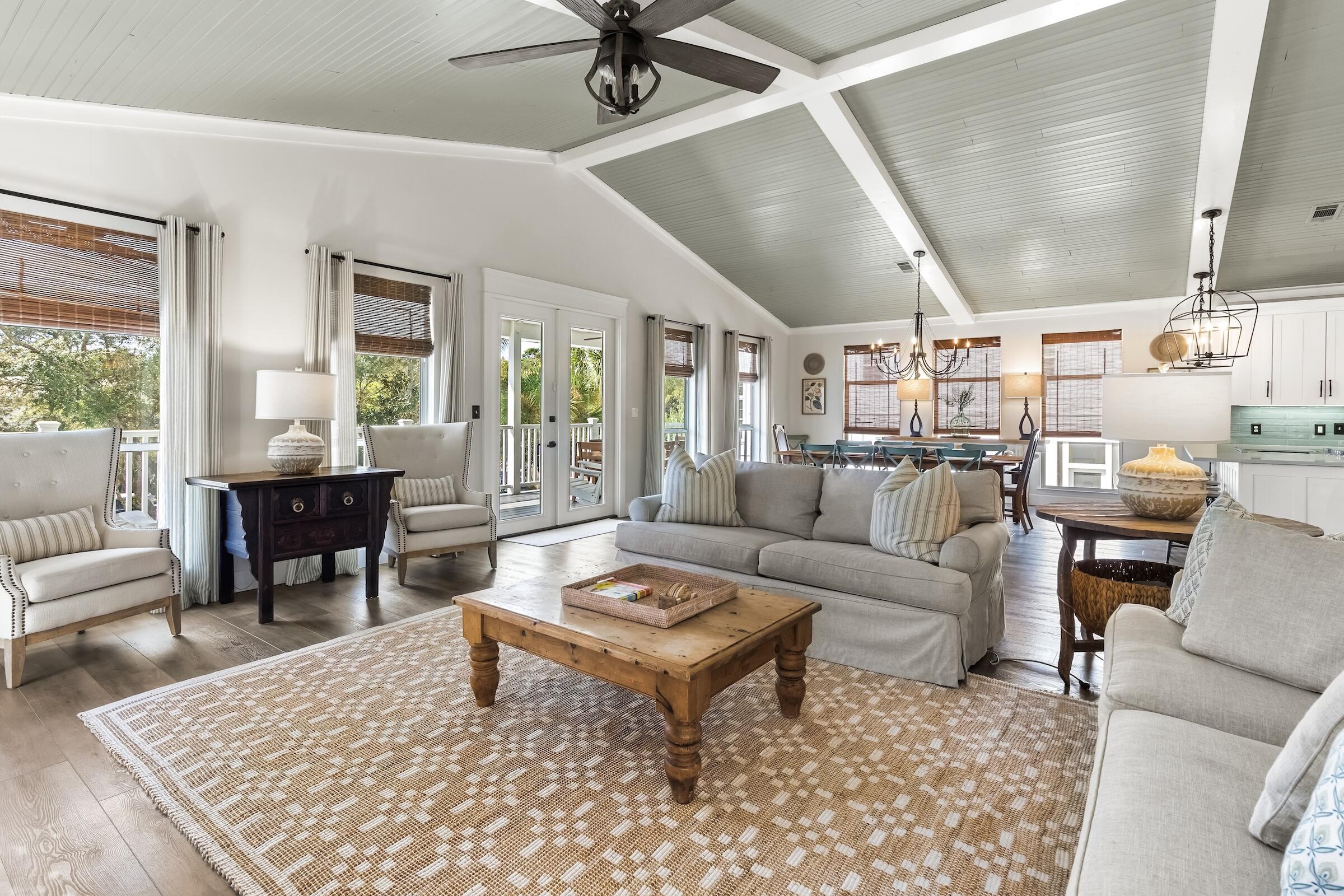 GULF TRACE - Residential