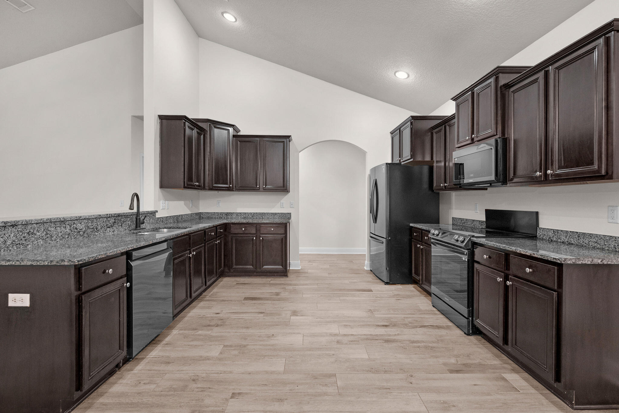 FOX VALLEY PH III Blk AA Lot 20 - Residential