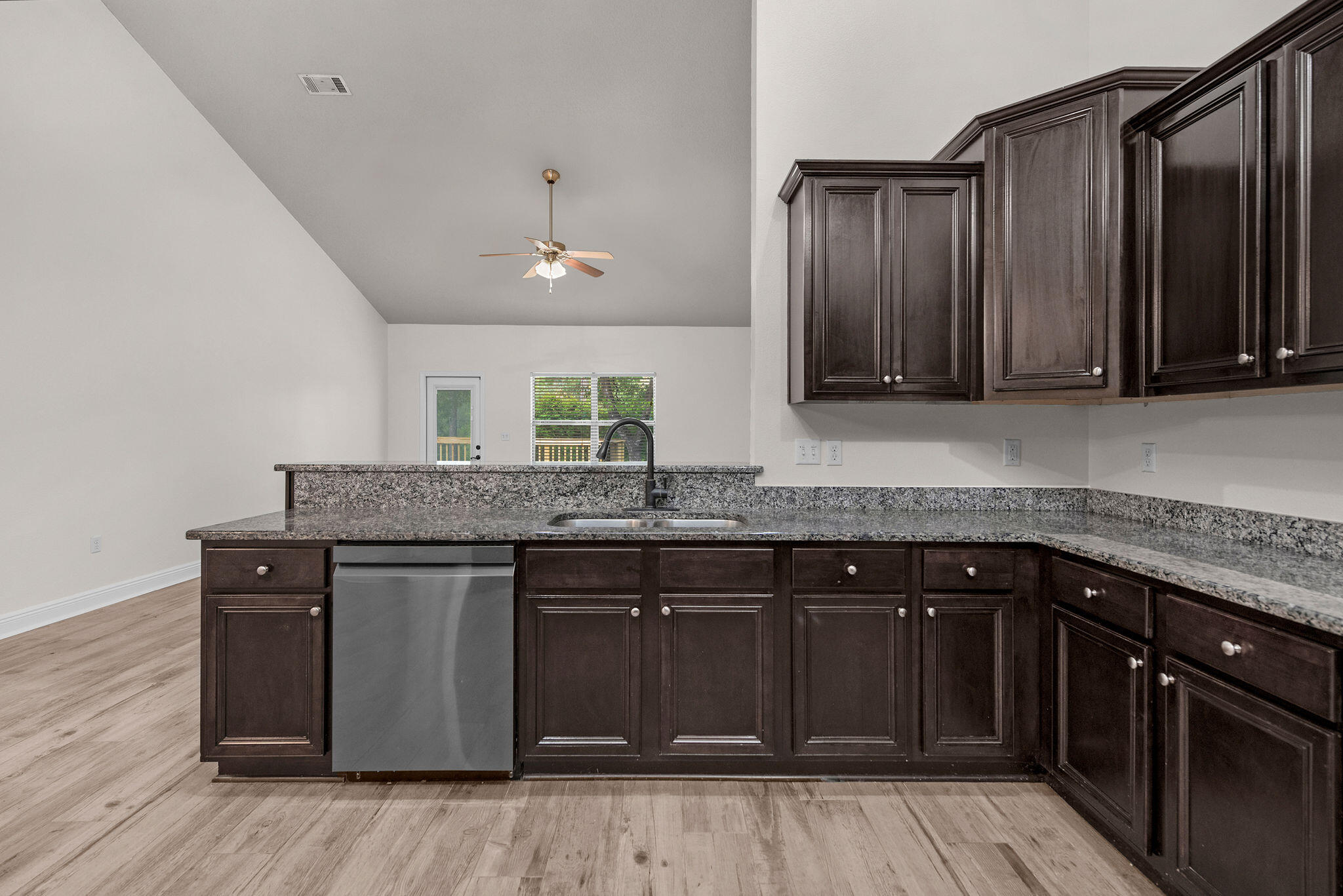 FOX VALLEY PH III Blk AA Lot 20 - Residential
