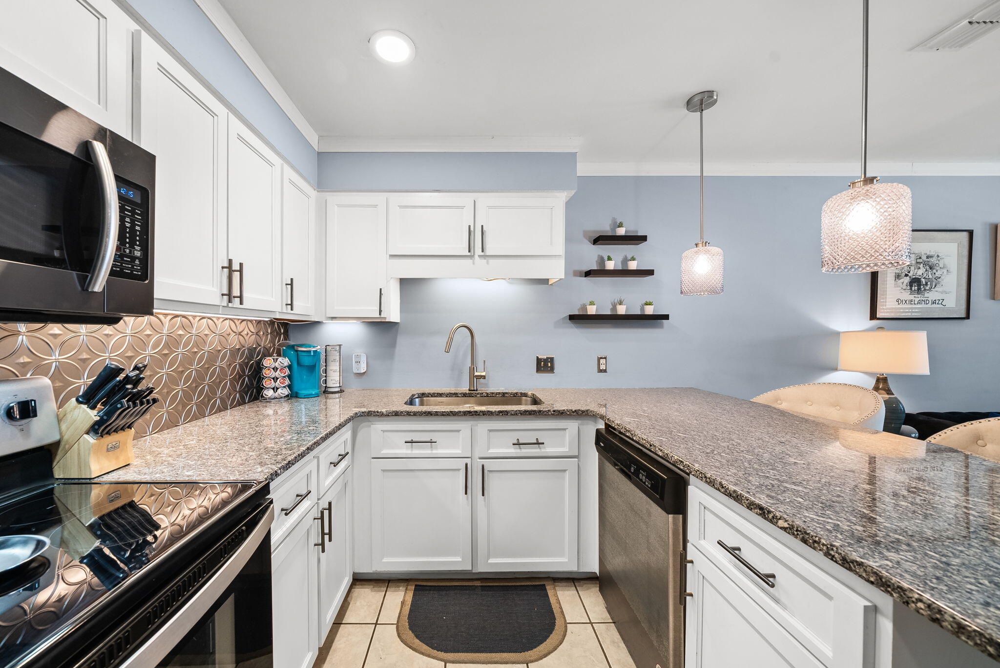 EL CENTRO BEACH - Residential Lease