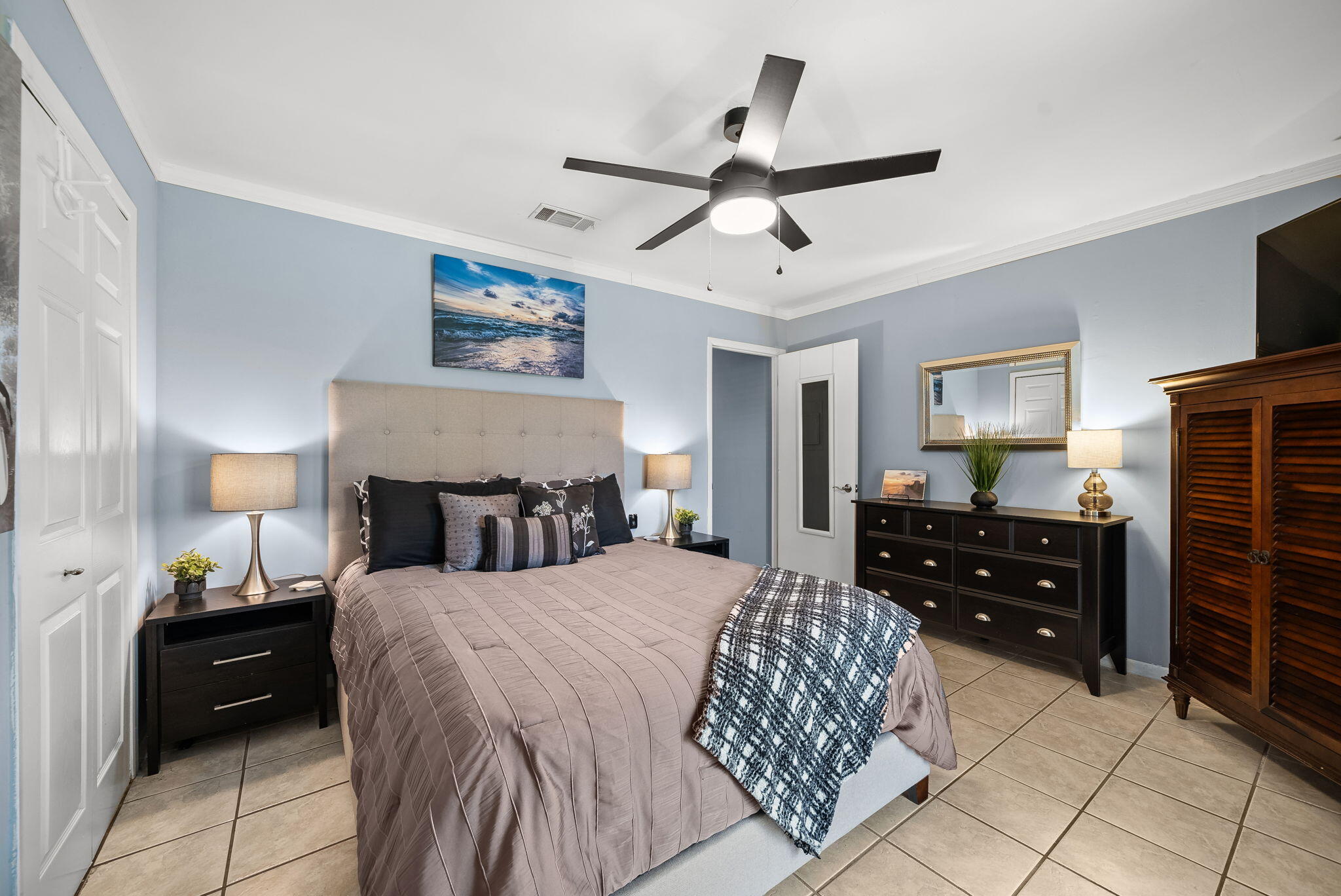 EL CENTRO BEACH - Residential Lease