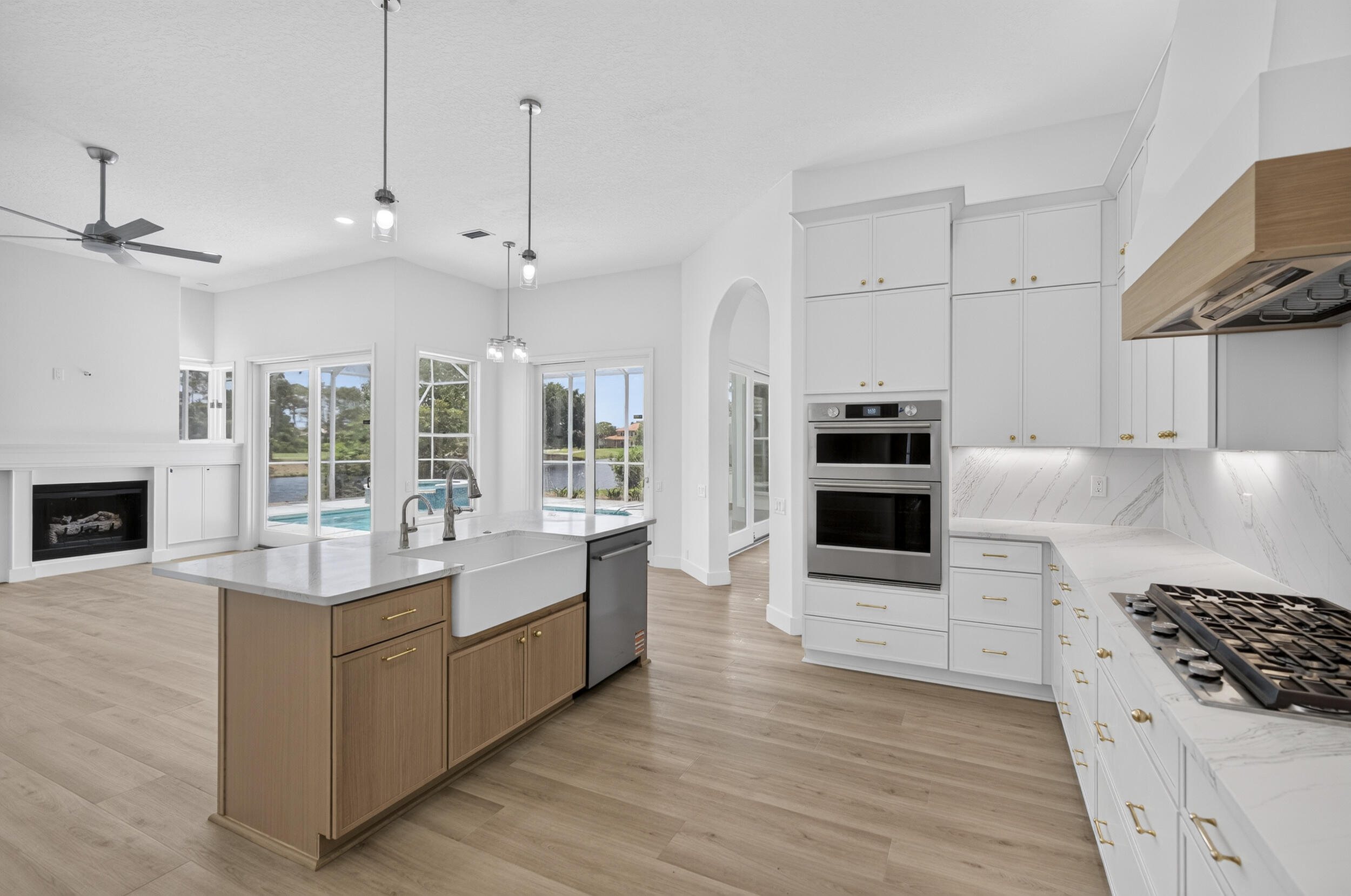 SUNSET BEACH PH 2 BLUEWATER BAY - Residential