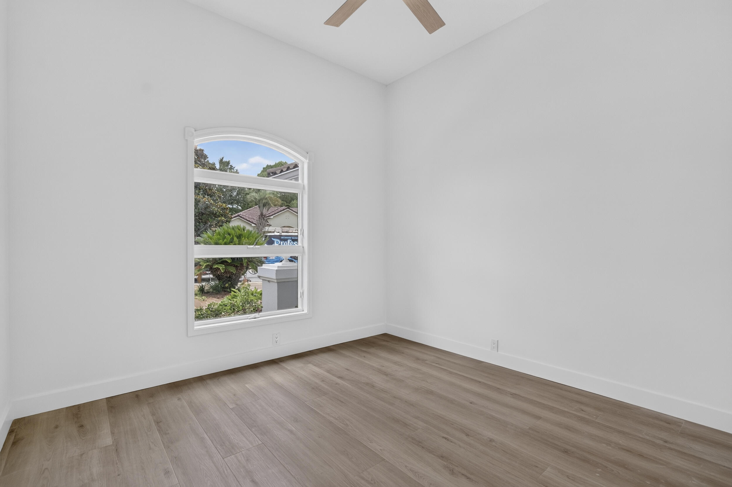 SUNSET BEACH PH 2 BLUEWATER BAY - Residential
