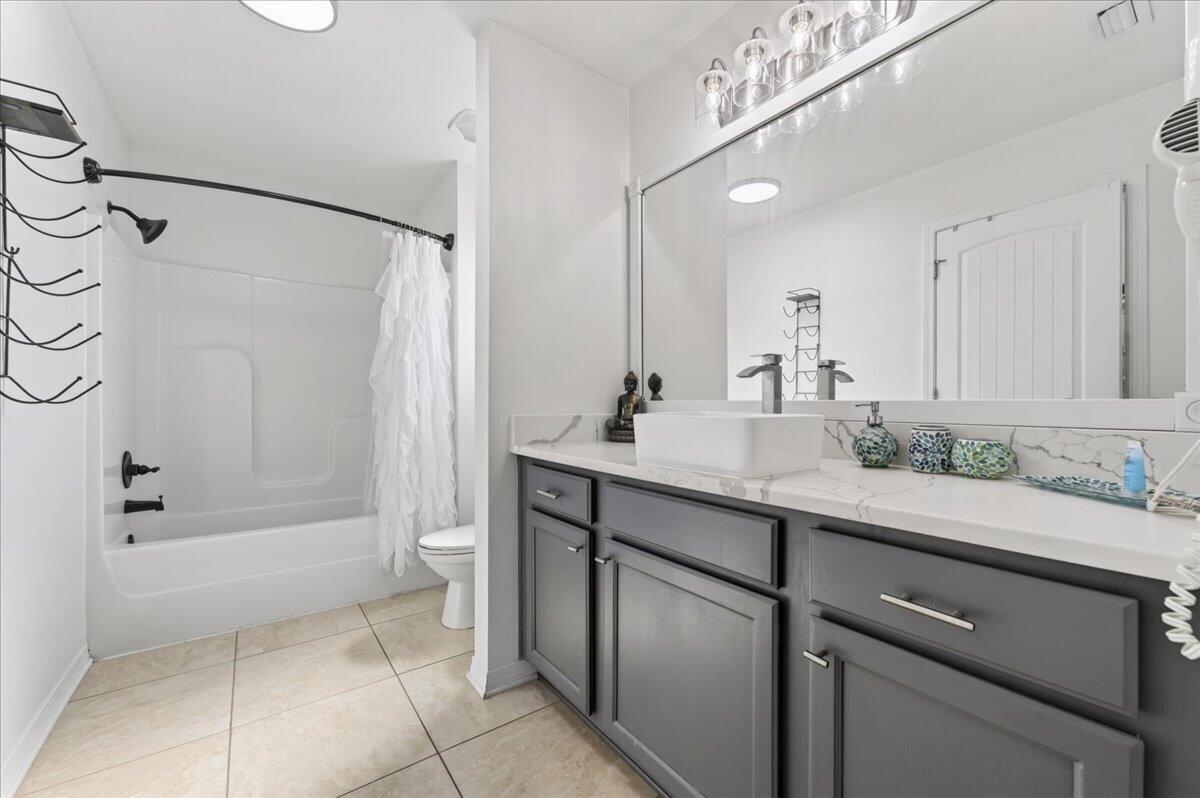 UNRECORDED SUBDIVISION - Residential
