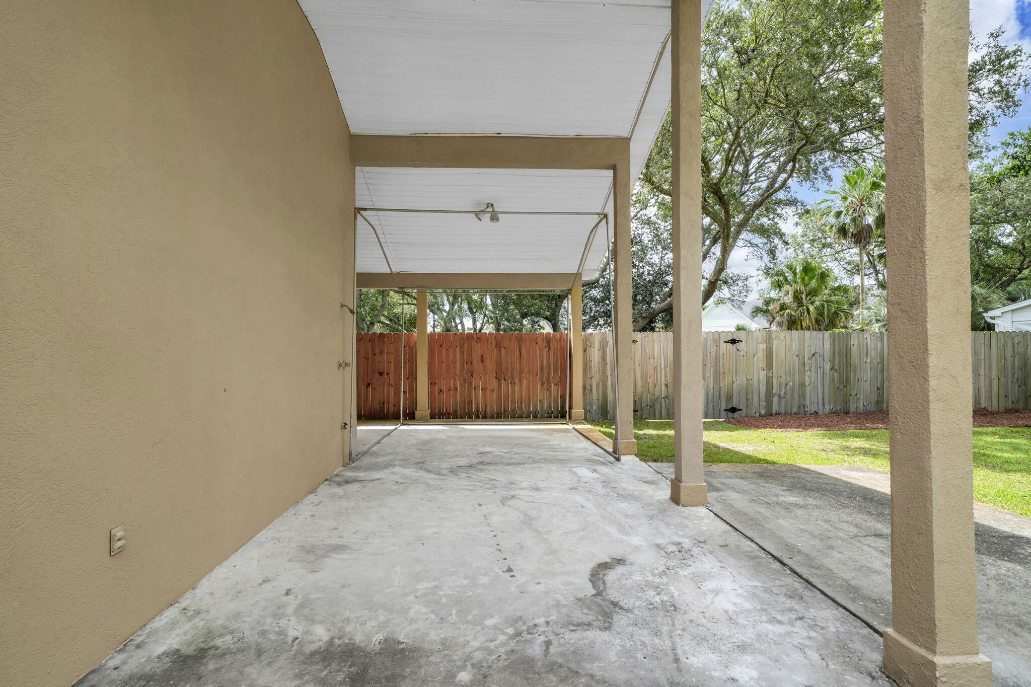 INDIAN BAYOU - Residential