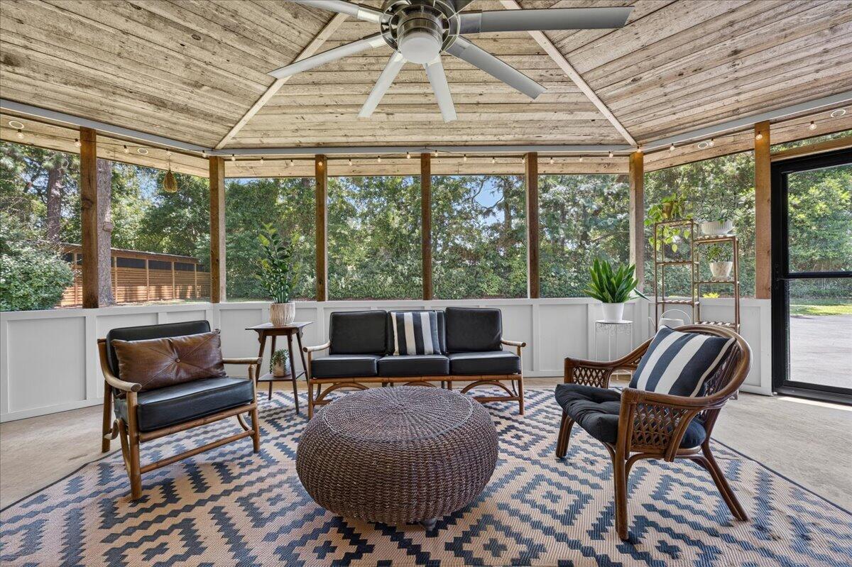 LONGWOOD - Residential