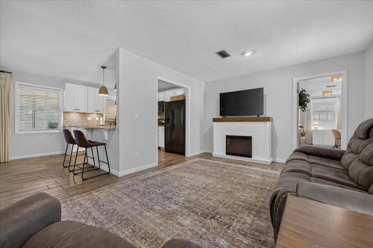 LONGWOOD - Residential