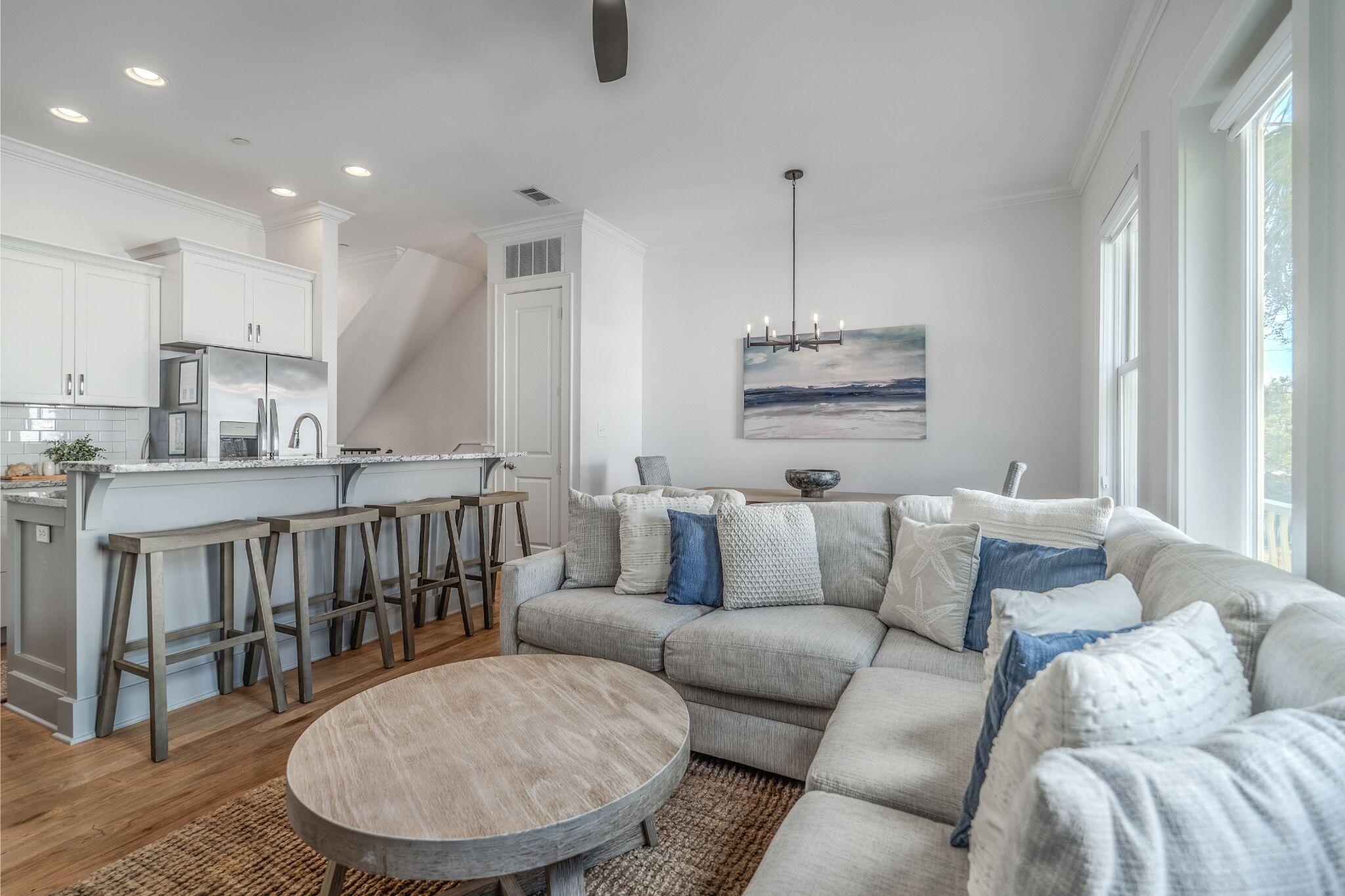 SUMMER PLACE - Residential