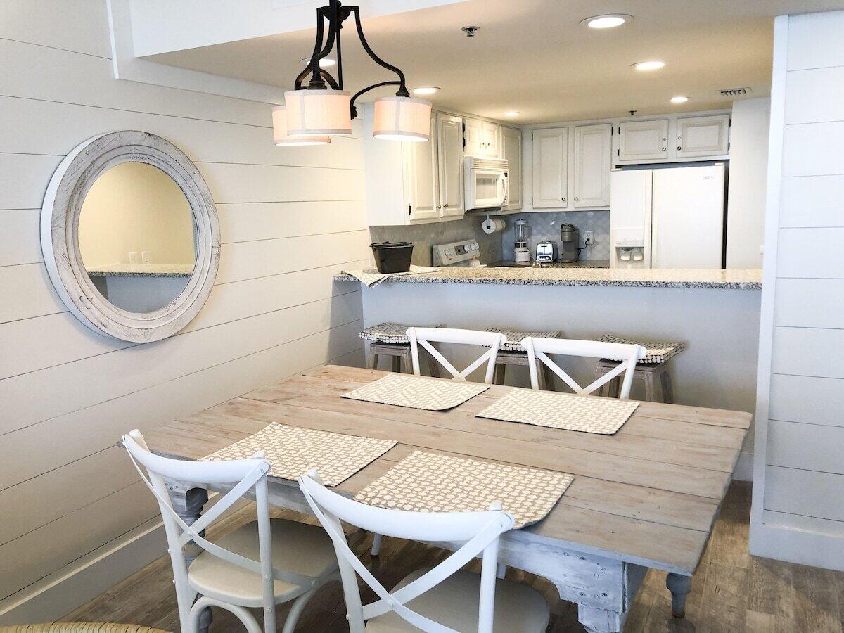 One Seagrove Place - Residential