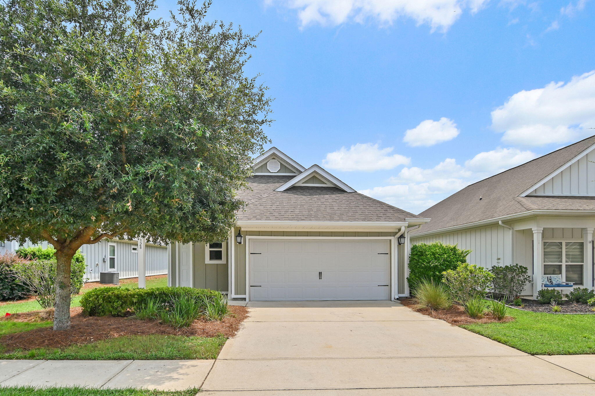 Hammock Bay - Firefly - Residential