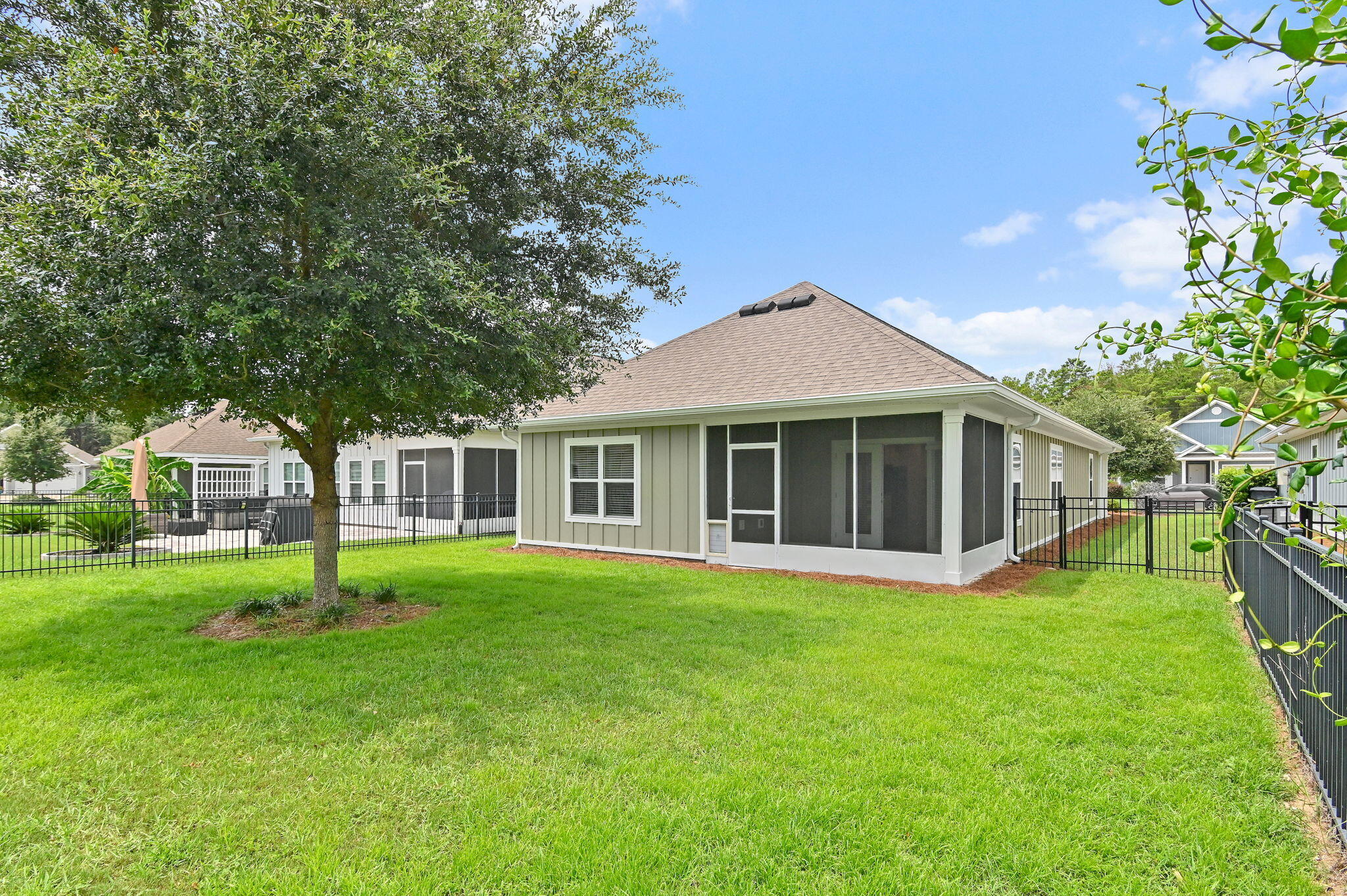 Hammock Bay - Firefly - Residential
