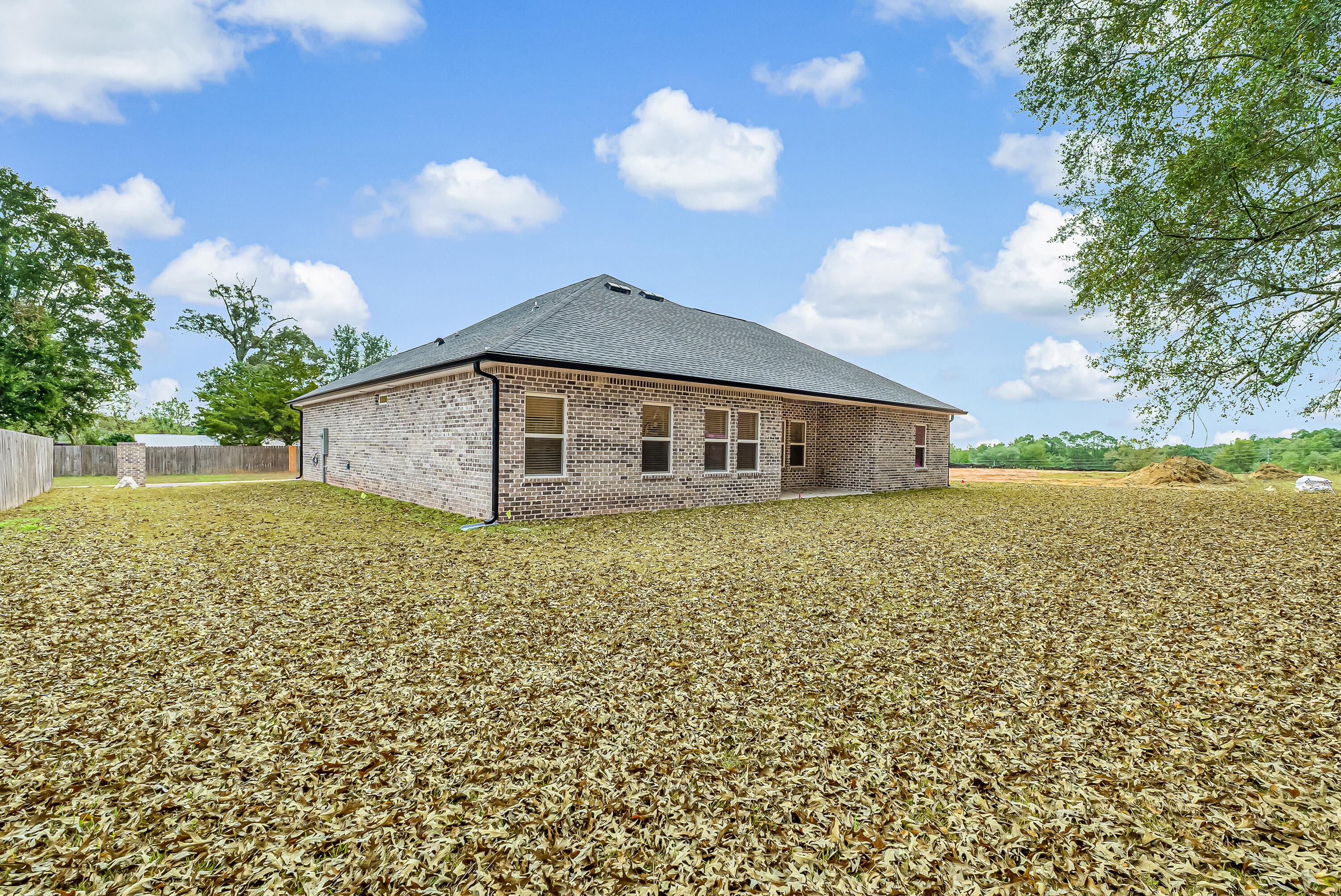 BARTON'S BEND - Residential