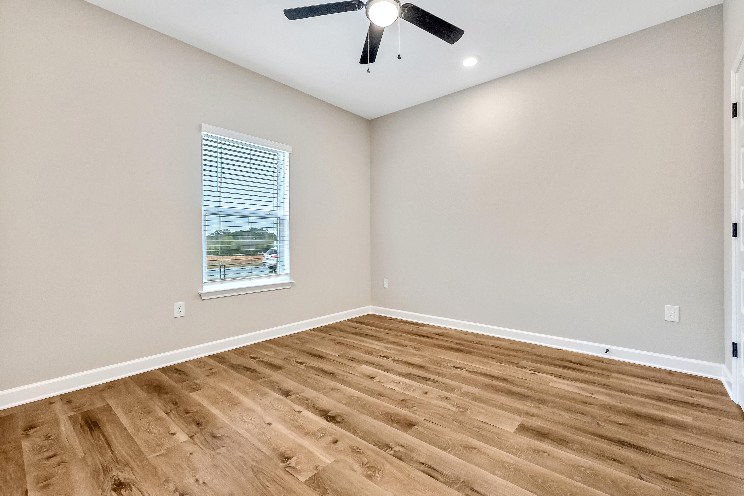 BARTON'S BEND - Residential