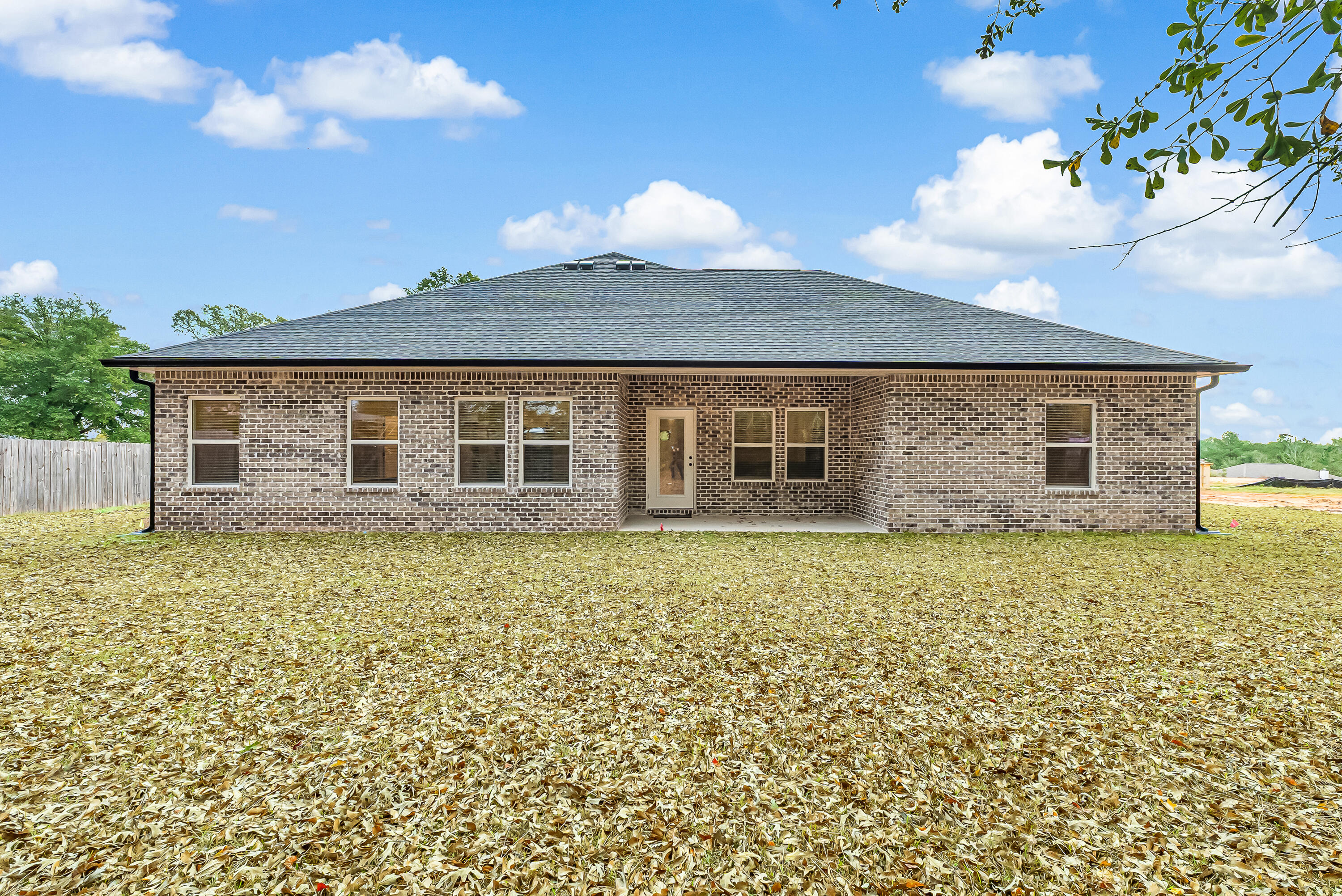 BARTON'S BEND - Residential