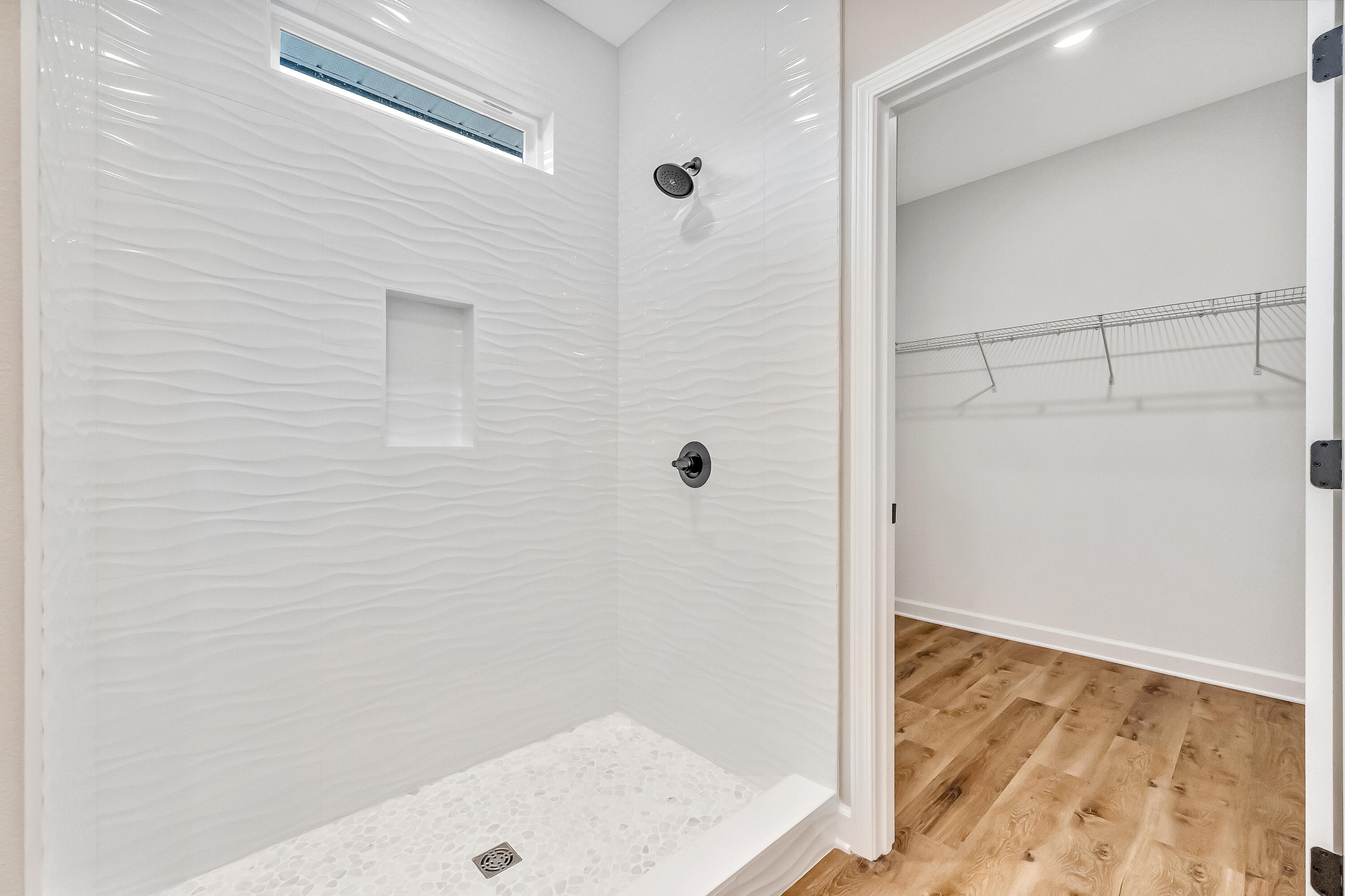 BARTON'S BEND - Residential