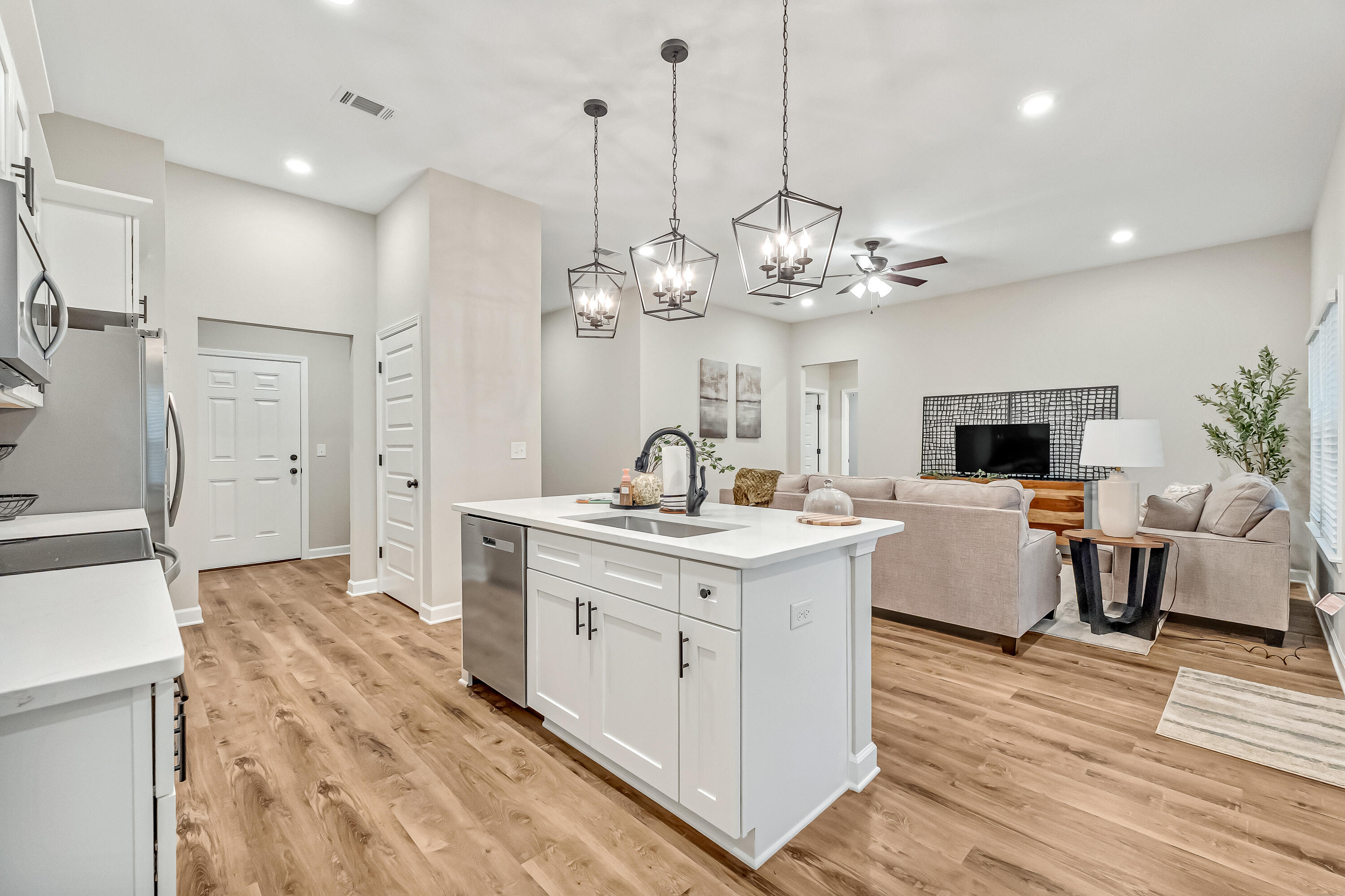 BARTON'S BEND - Residential