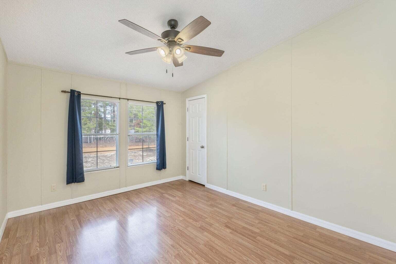 OAKWOOD HILLS UNIT 1 - Residential Lease