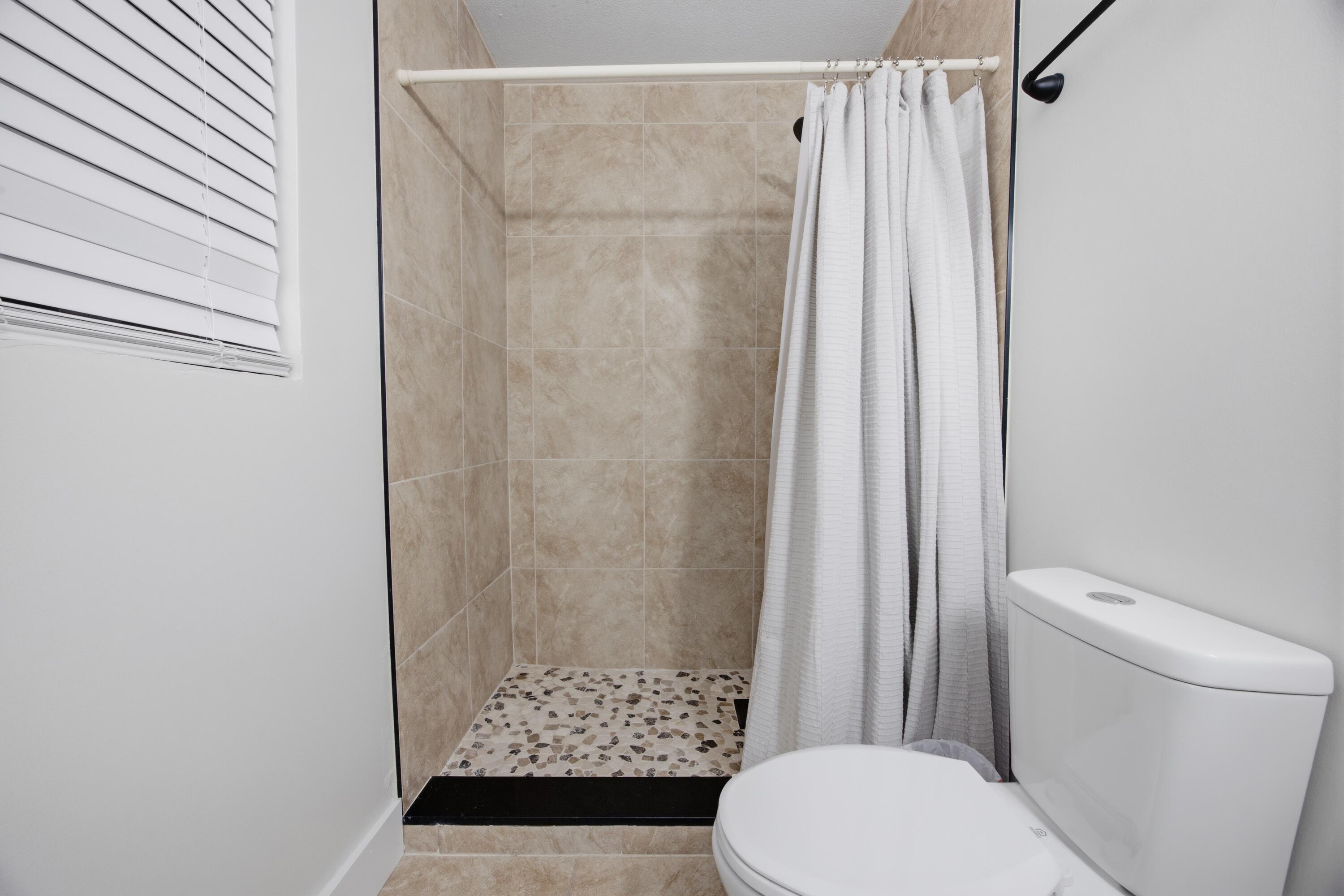 VESTA HEIGHTS 4TH ADDN - Residential