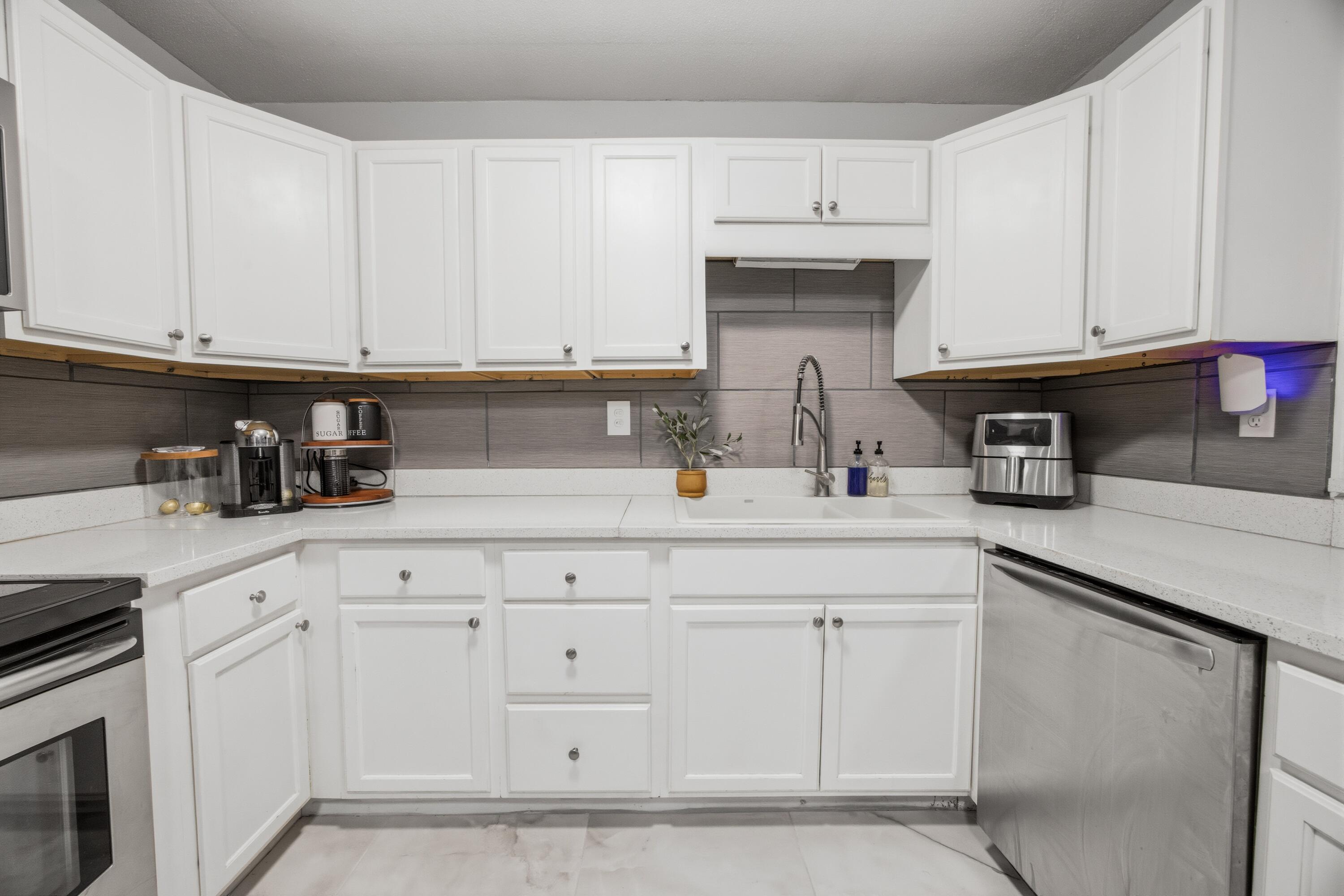 VESTA HEIGHTS 4TH ADDN - Residential