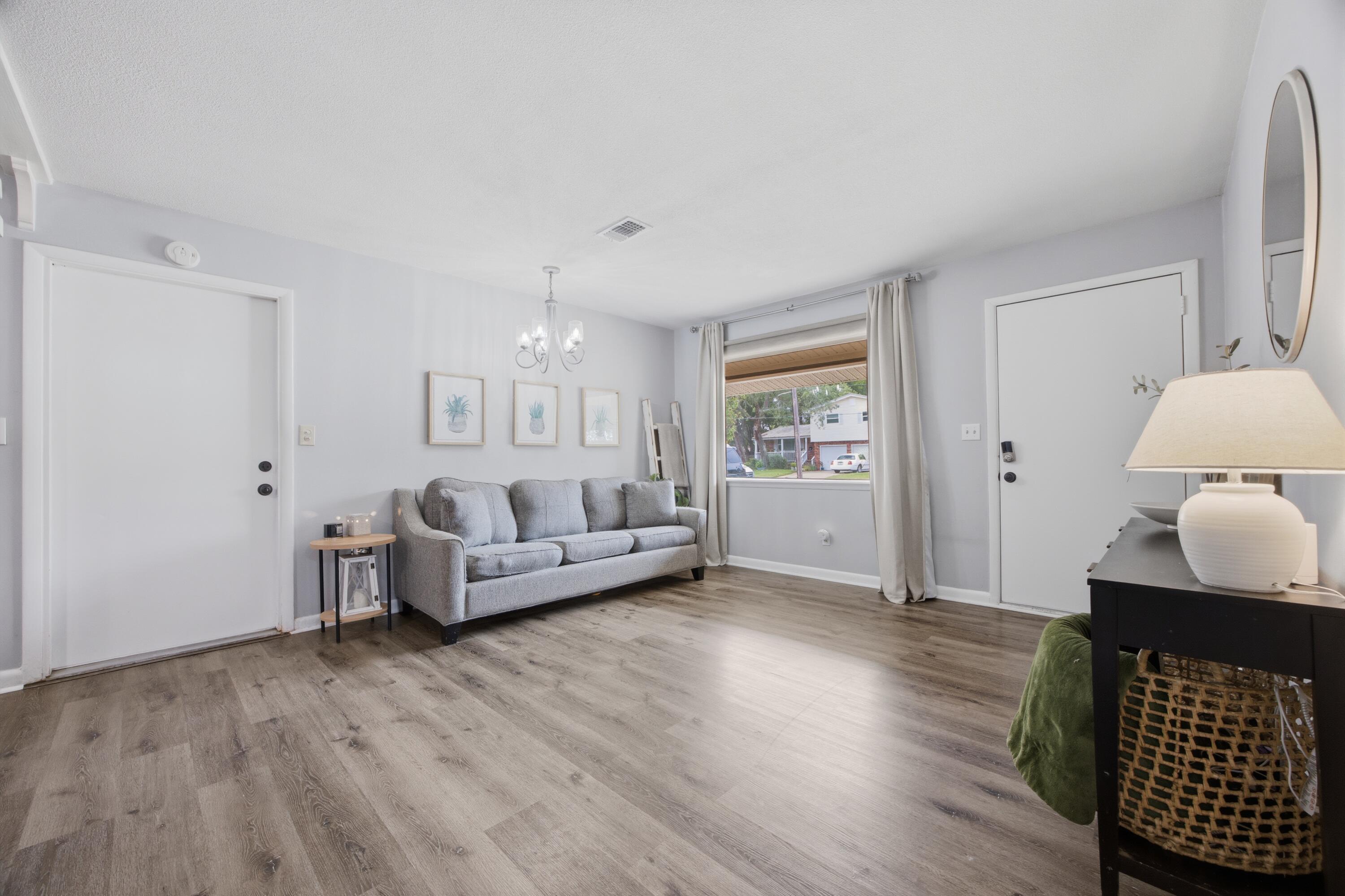 VESTA HEIGHTS 4TH ADDN - Residential