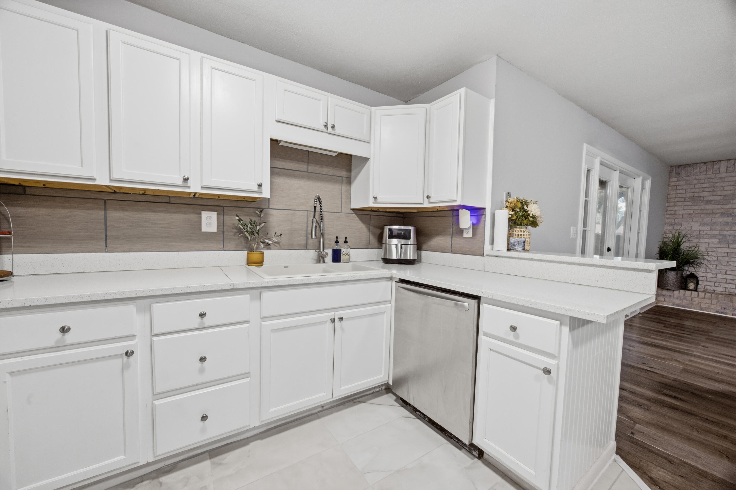 VESTA HEIGHTS 4TH ADDN - Residential