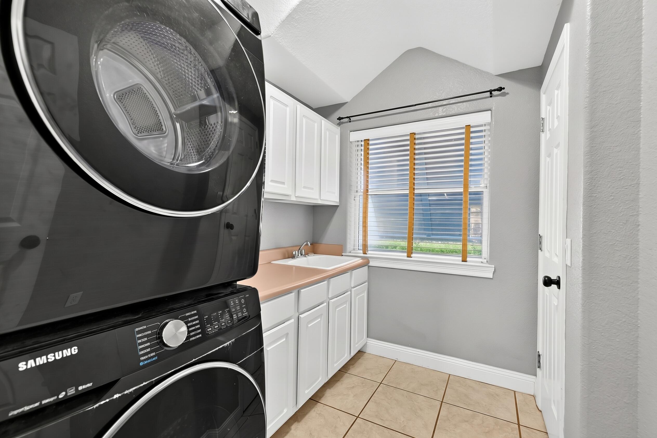 CALUSA BAY S/D - Residential