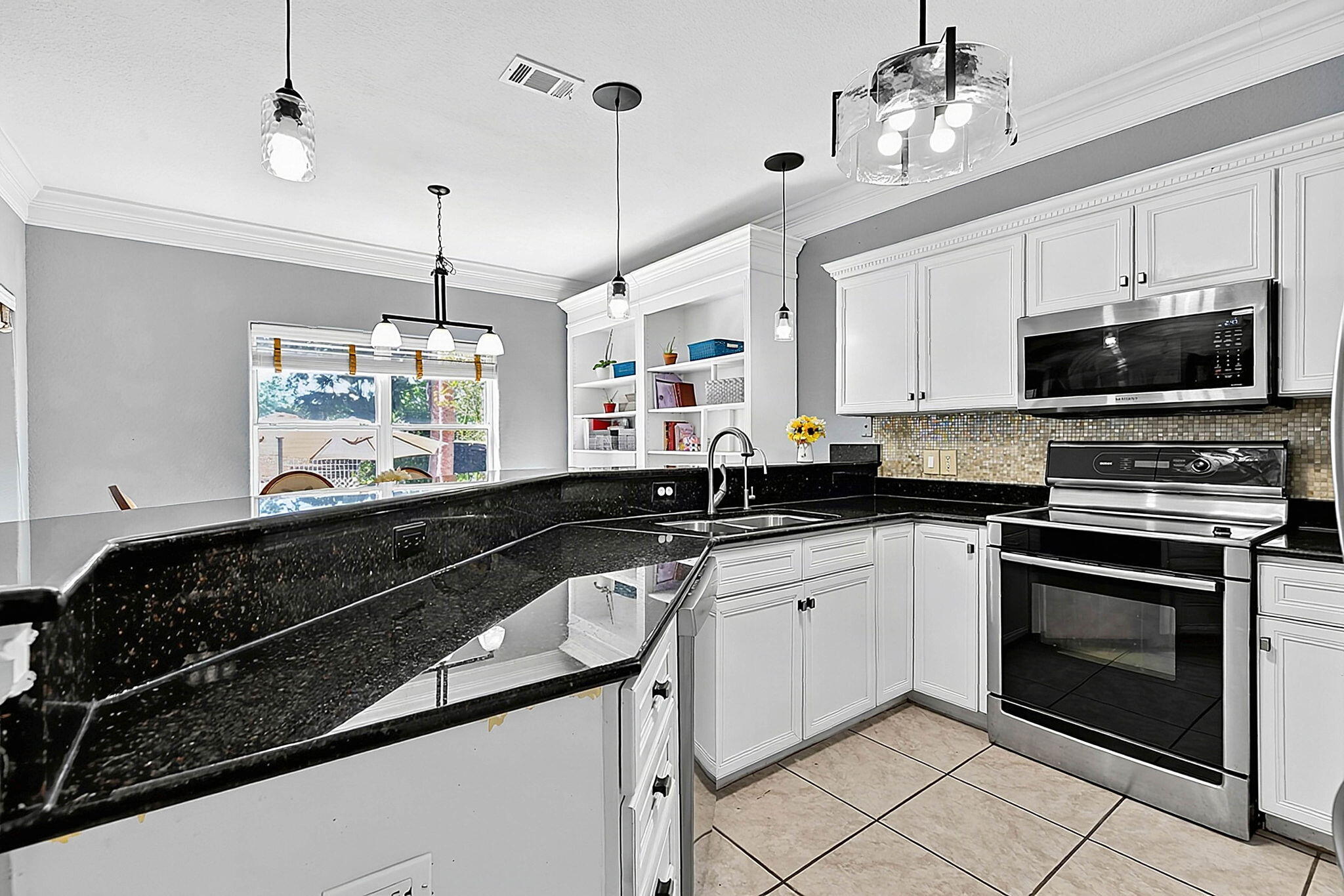 CALUSA BAY S/D - Residential