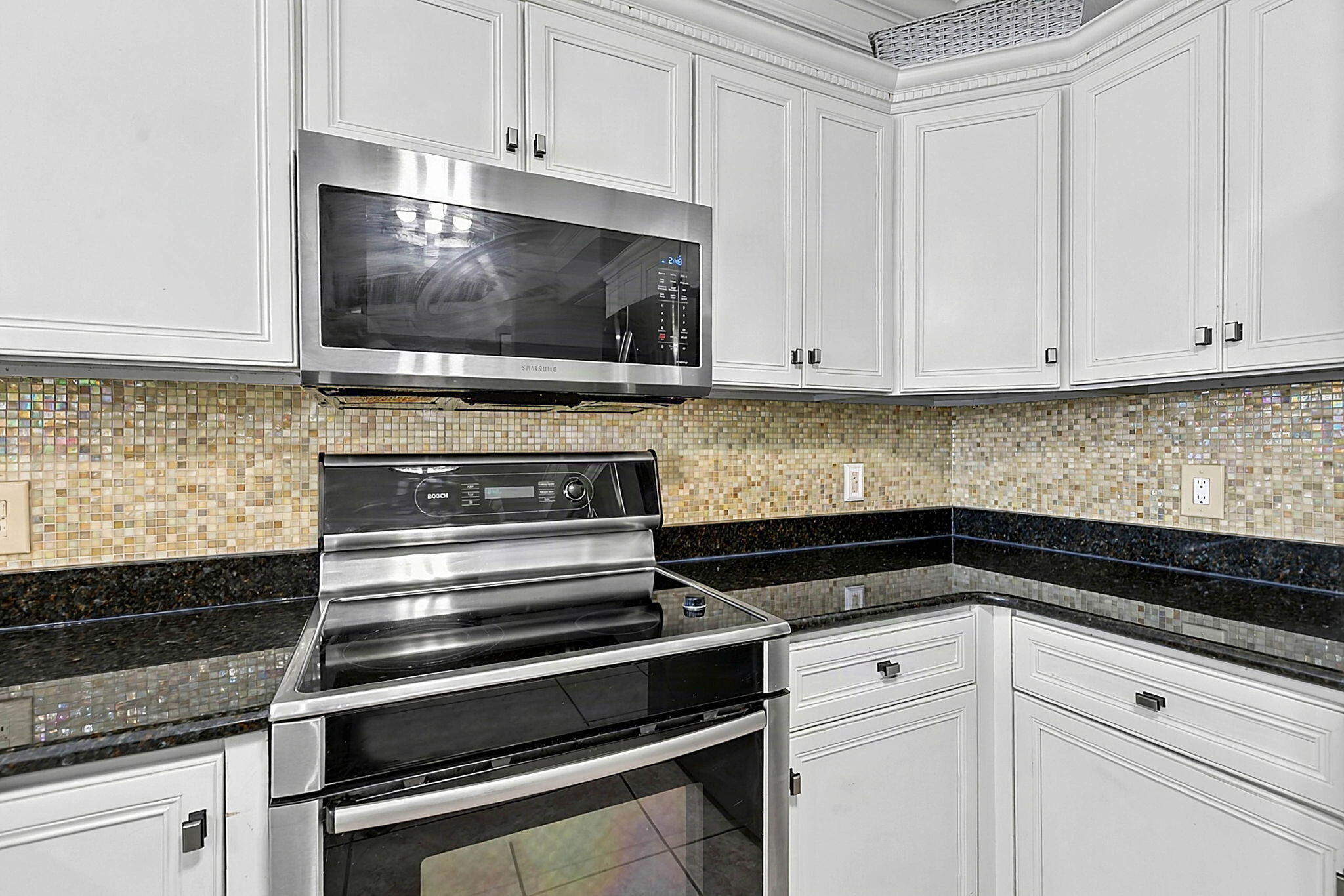 CALUSA BAY S/D - Residential