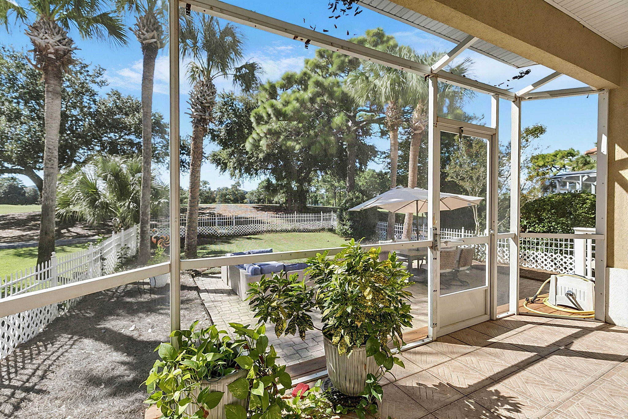 CALUSA BAY S/D - Residential