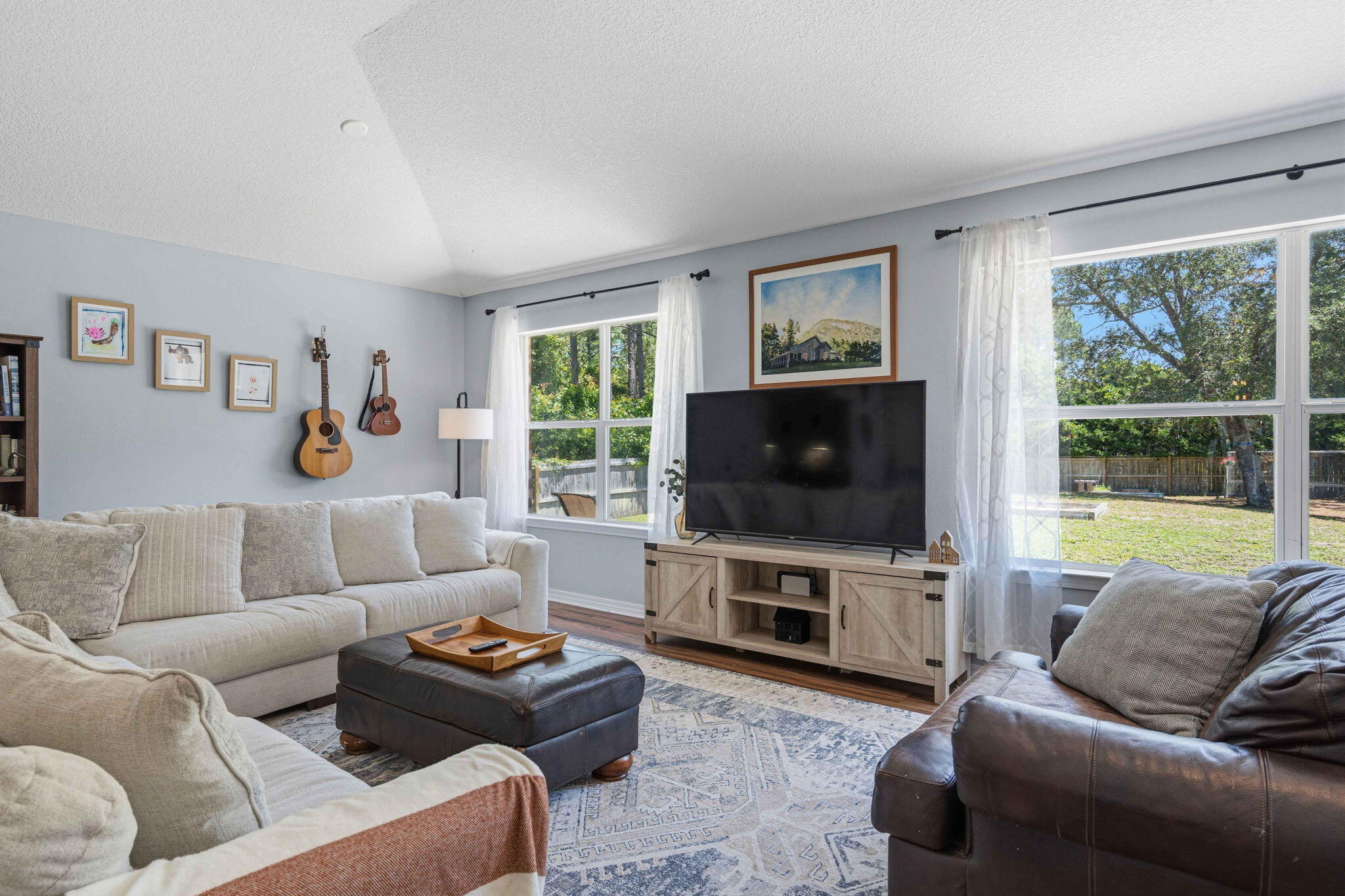 HOLLEY BY THE SEA - Residential