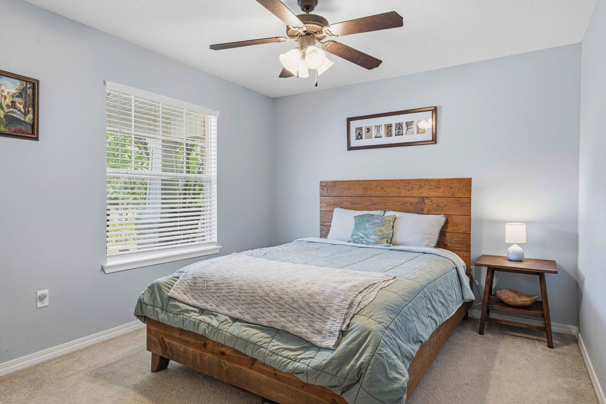 HOLLEY BY THE SEA - Residential